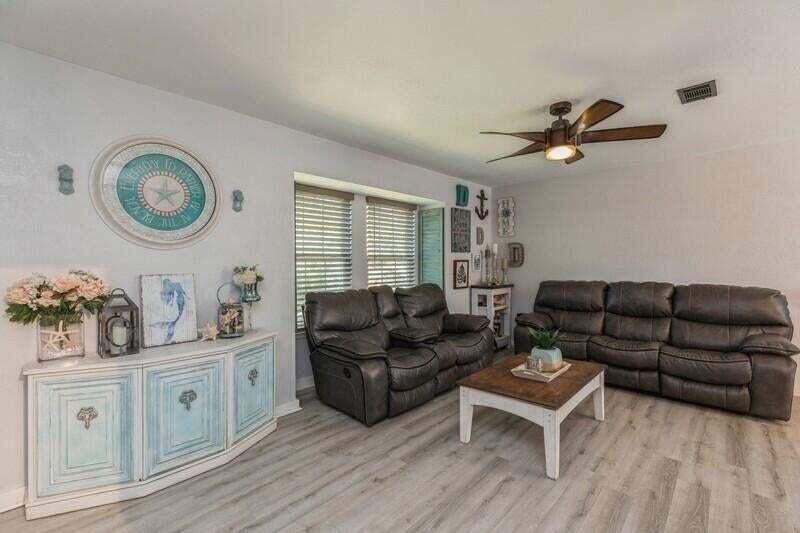 CREEKSIDE 2 - Residential Lease