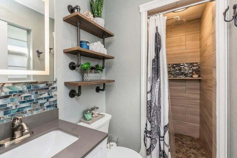 CREEKSIDE 2 - Residential Lease