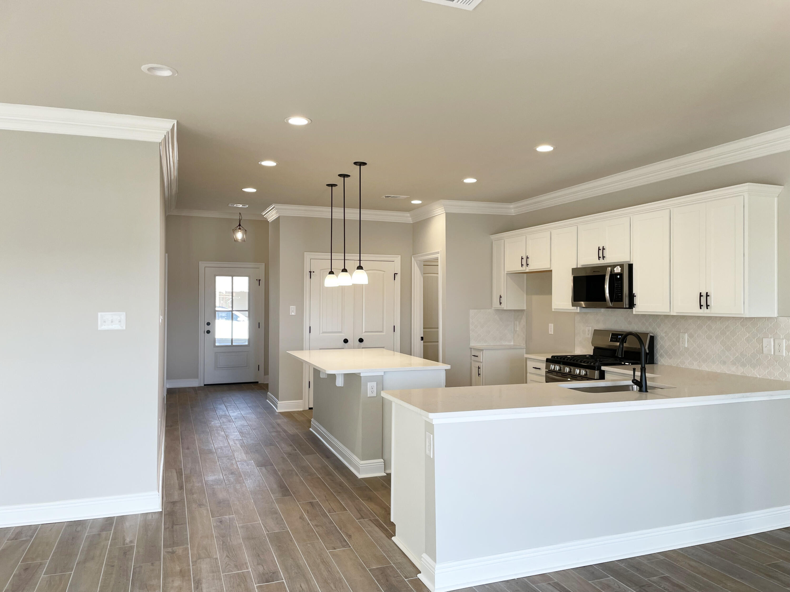 THE BLUFFS AT LAFAYETTE - Residential