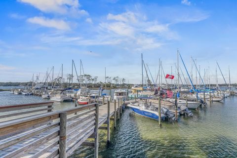 A home in Niceville