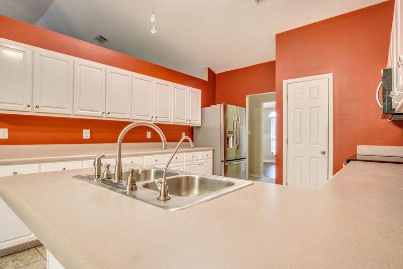 WATERSTONE - Residential