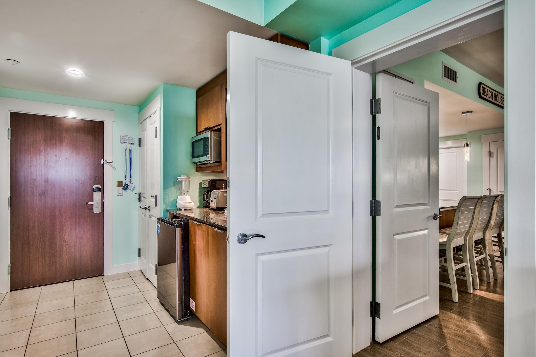 BAHIA CONDO - Residential