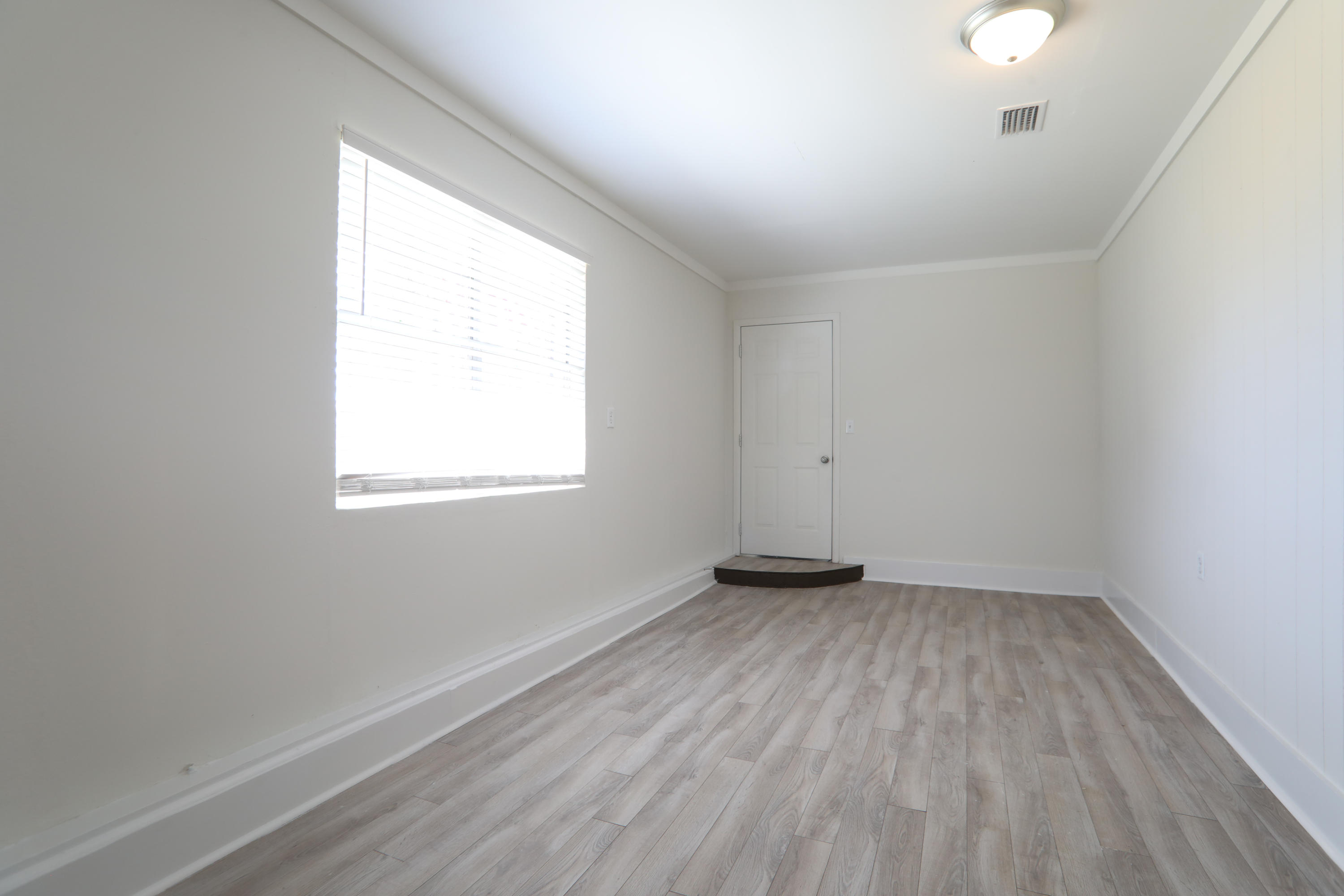 DEFUNIAK SPRINGS - Residential