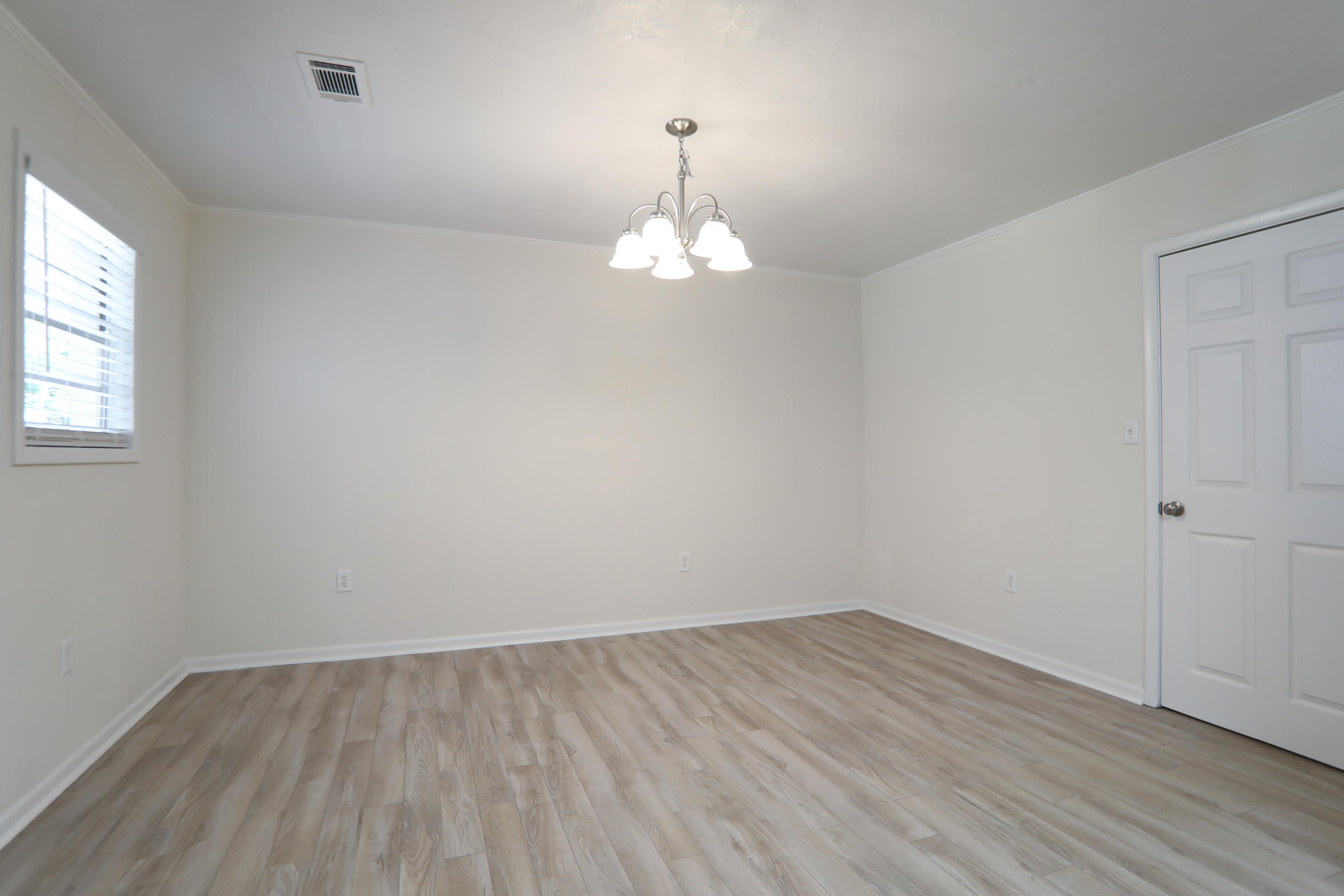 DEFUNIAK SPRINGS - Residential