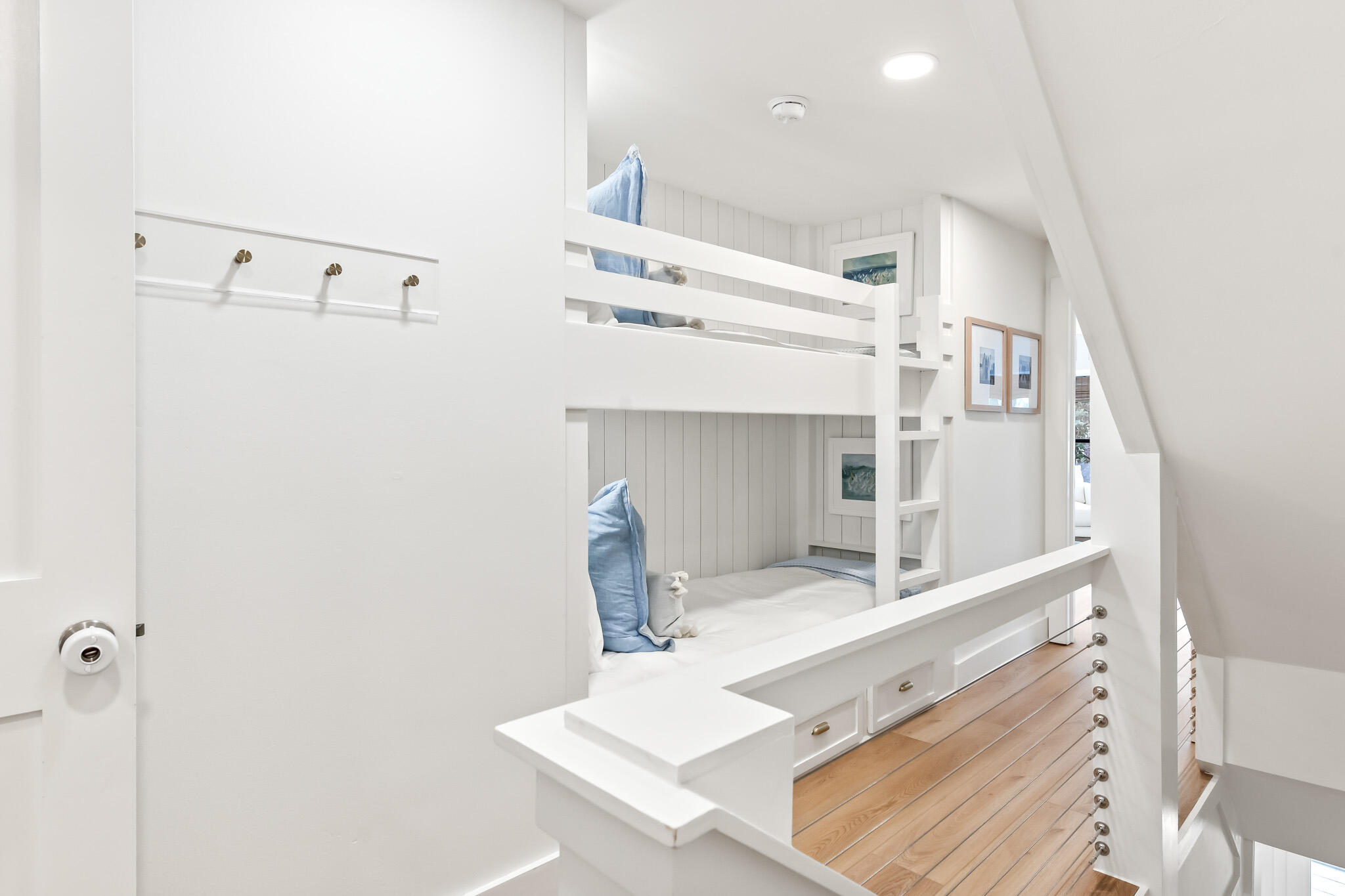 LAKEWOOD OF SEAGROVE BEACH - Residential