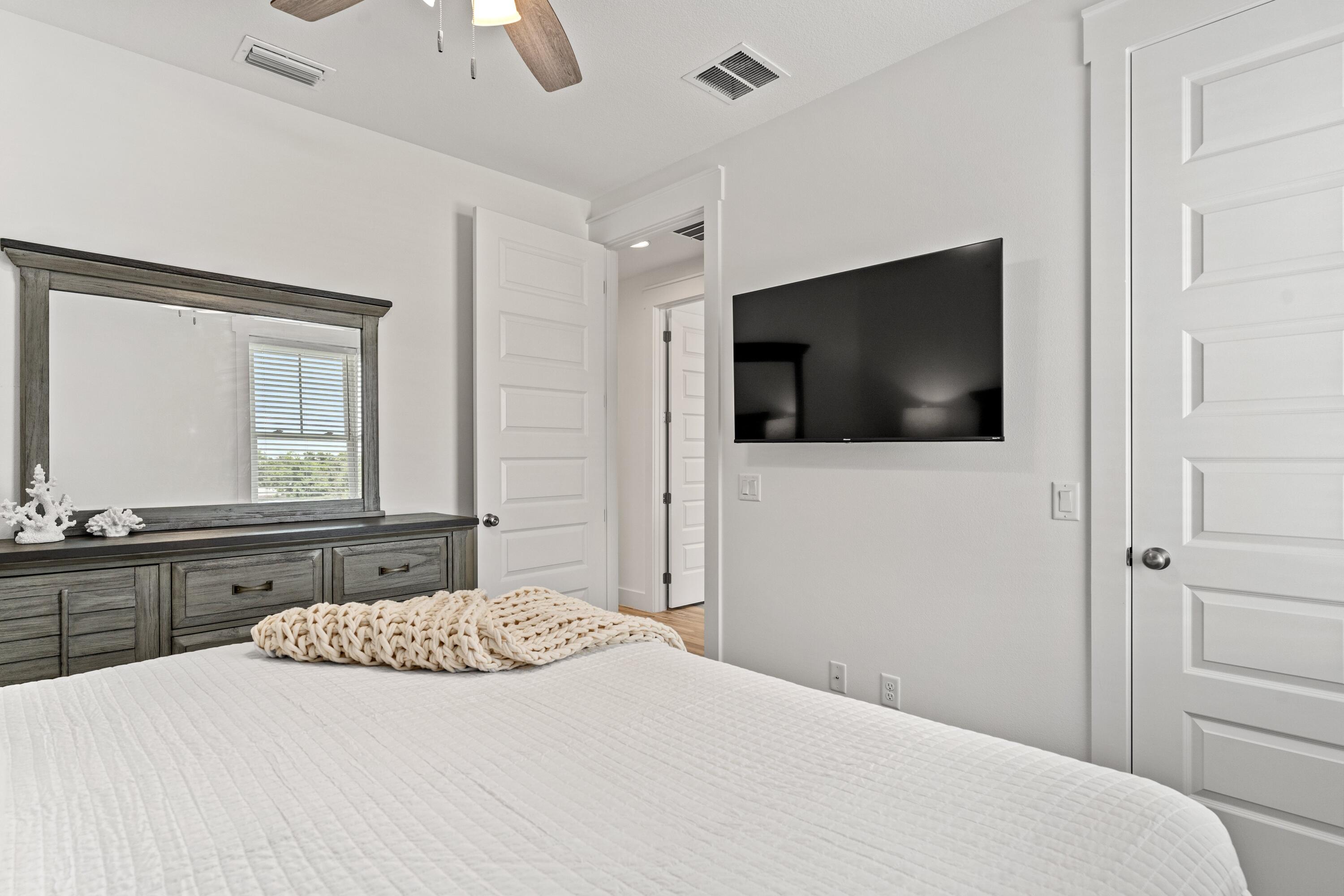KISKA BEACH 1ST ADDN - Residential