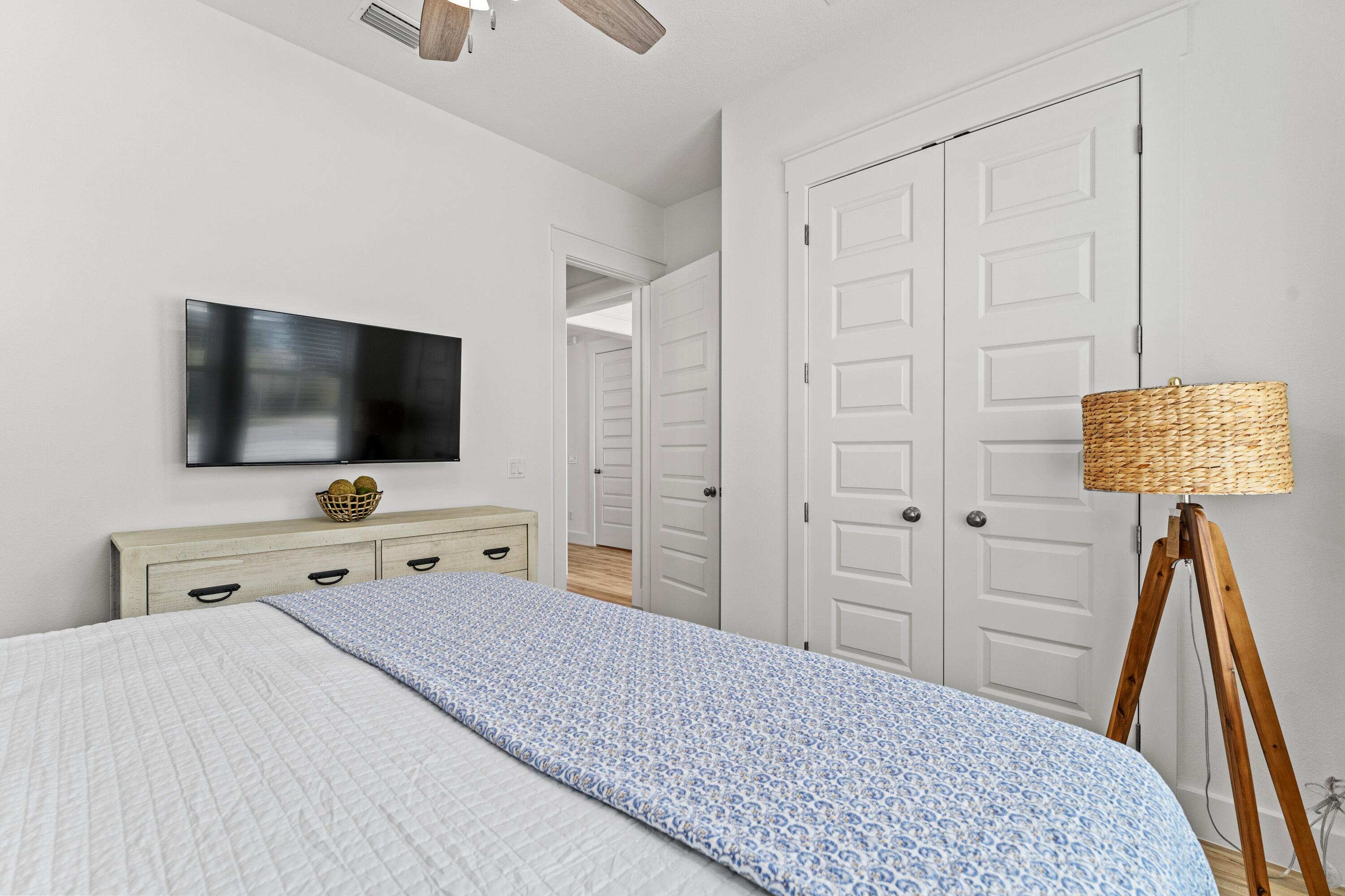 KISKA BEACH 1ST ADDN - Residential