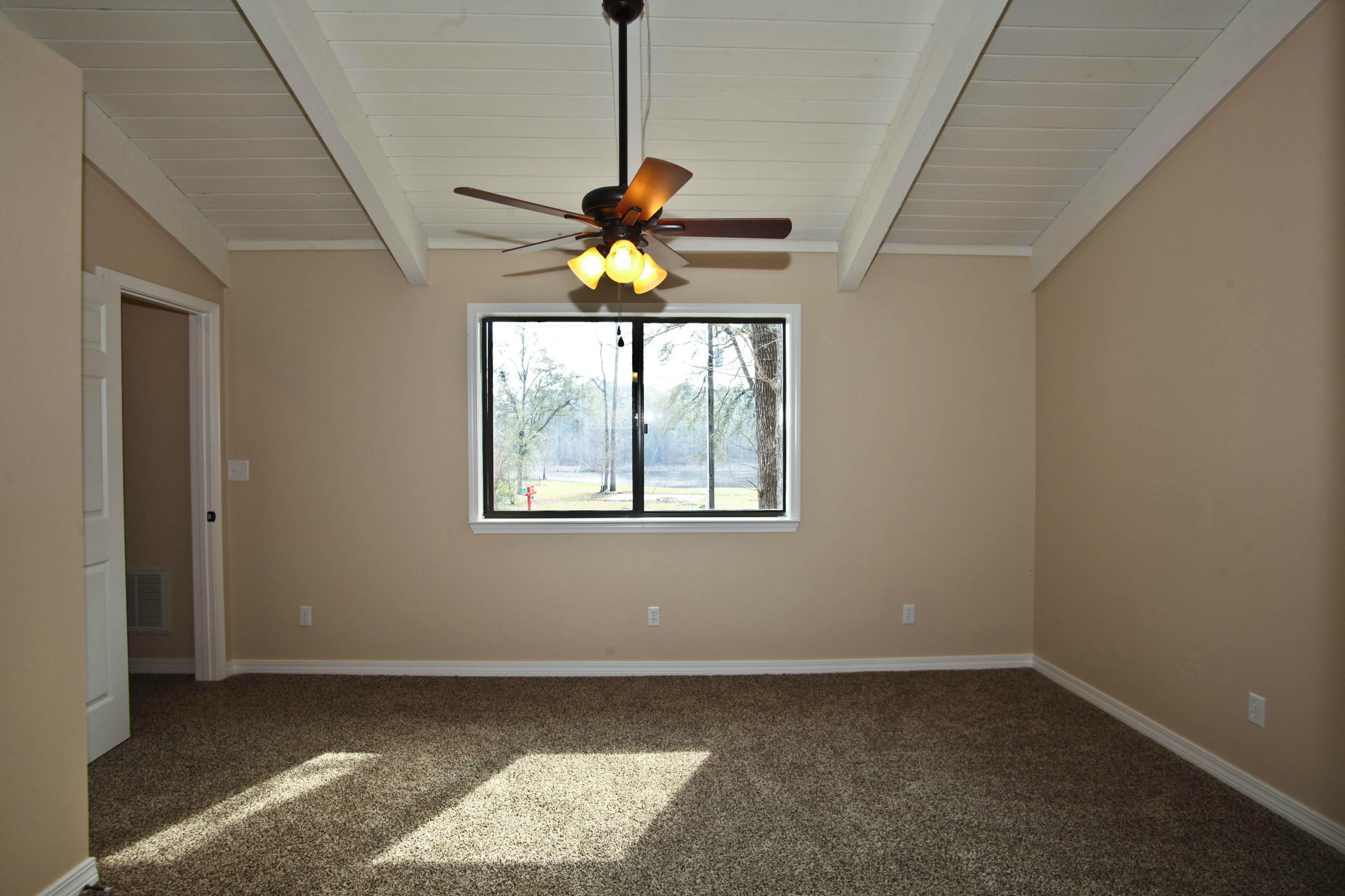 HOLLY HILLS - Residential