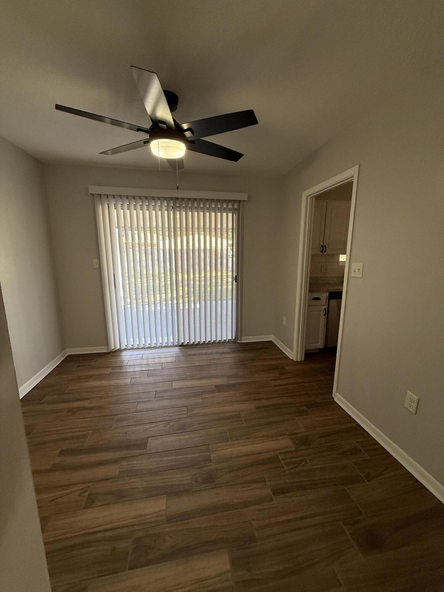 LONGWOOD S/D 3RD ADDN - Residential Lease