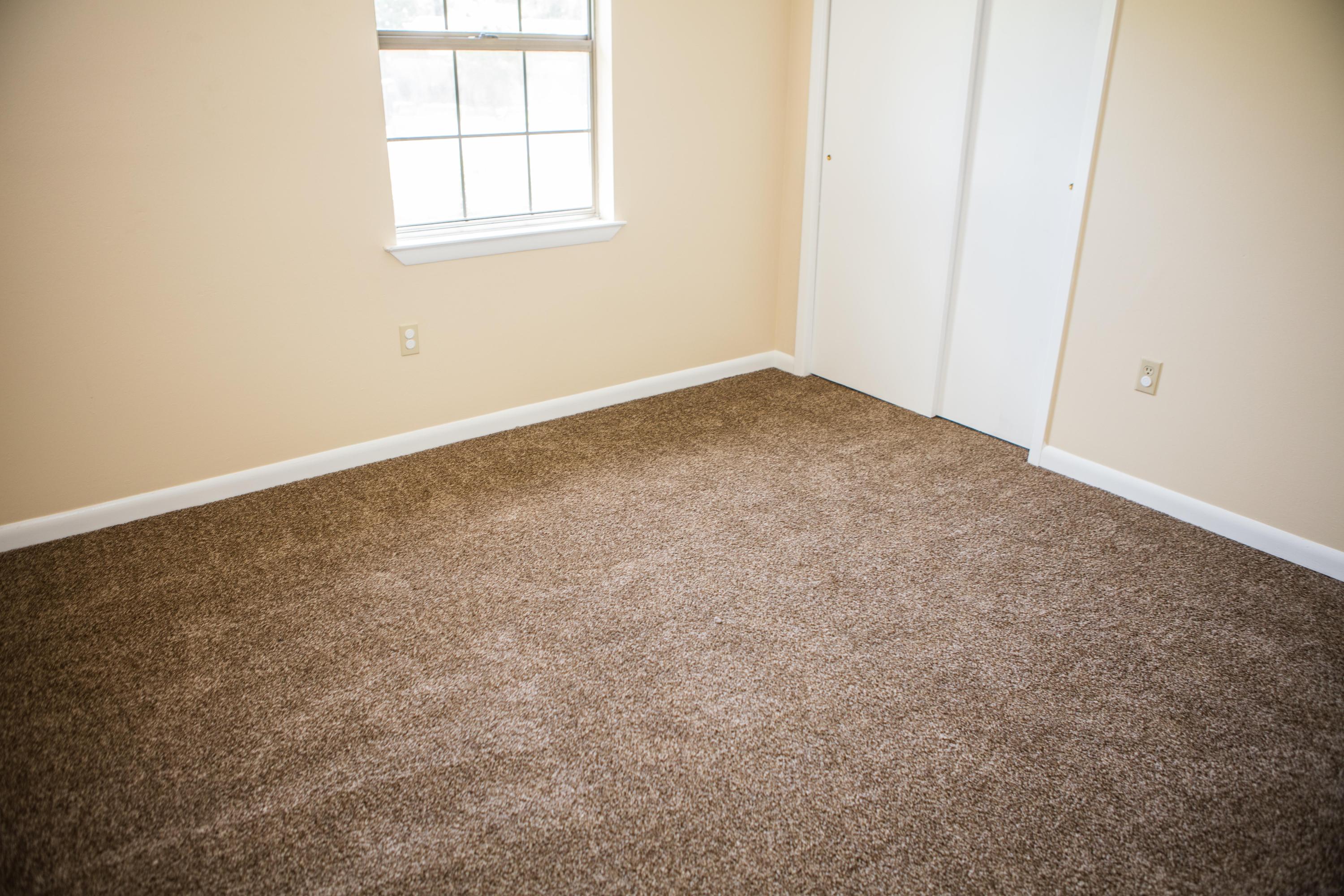 VALPARAISO PINECREST 5 - Residential