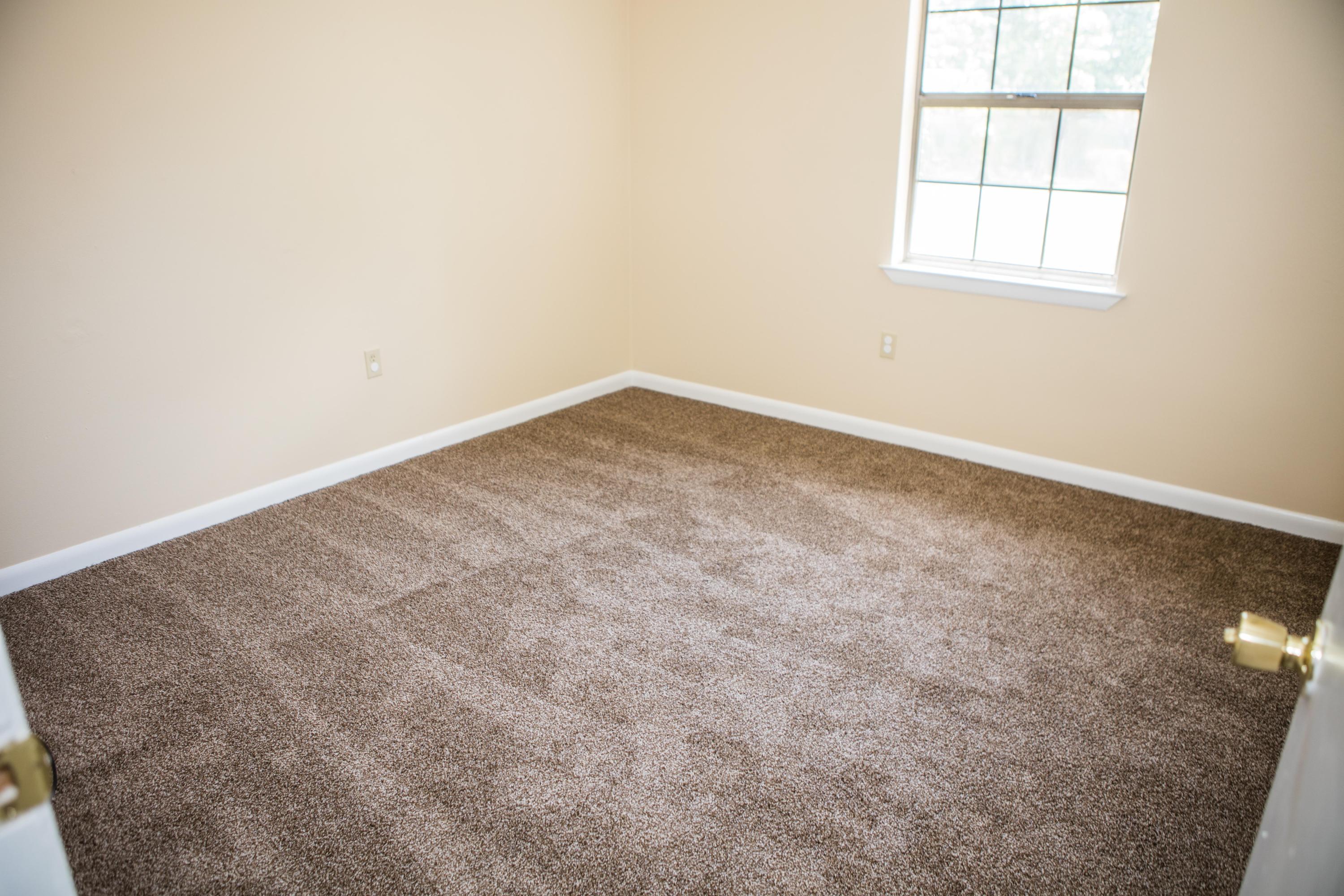 VALPARAISO PINECREST 5 - Residential