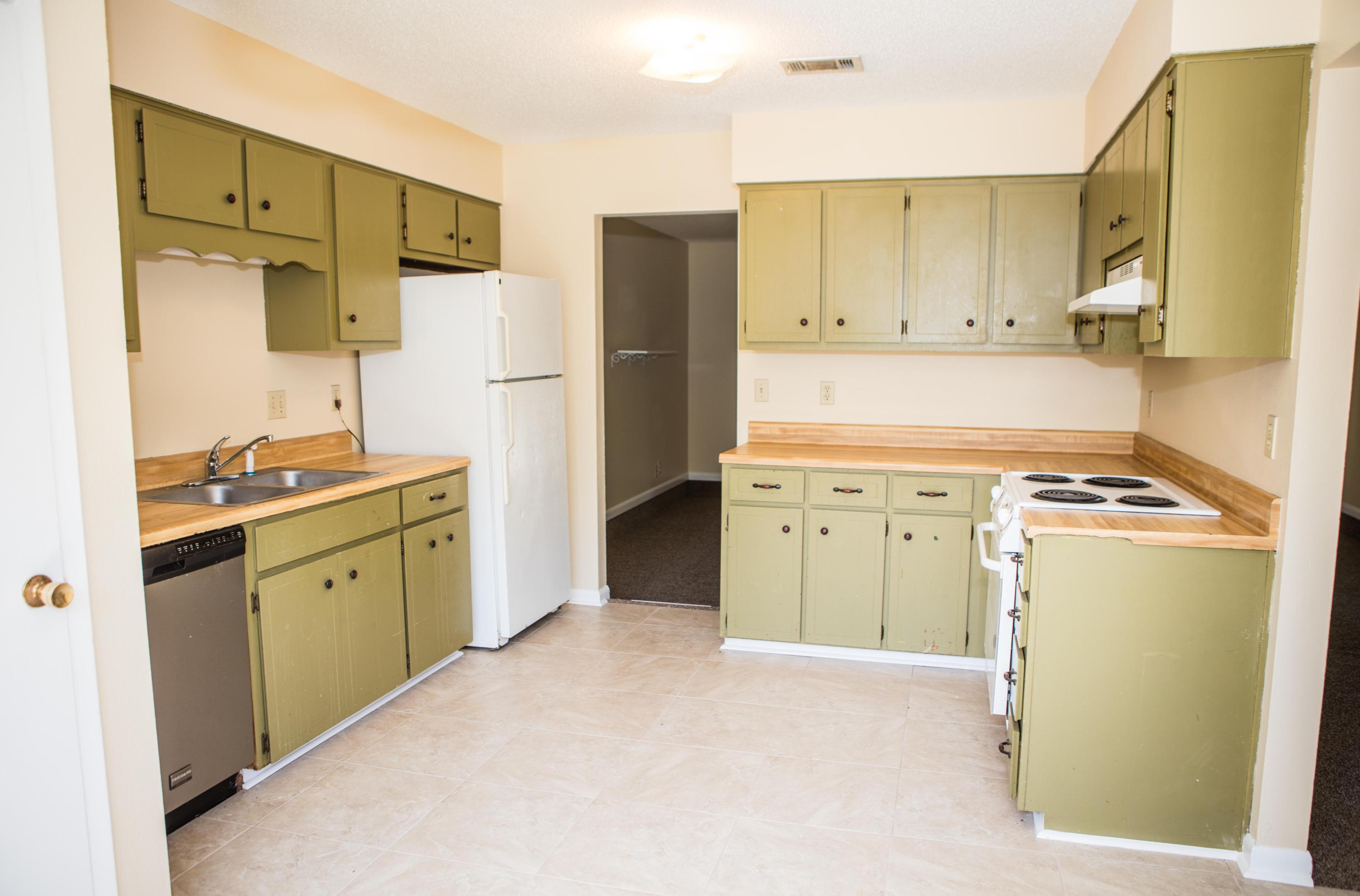 VALPARAISO PINECREST 5 - Residential