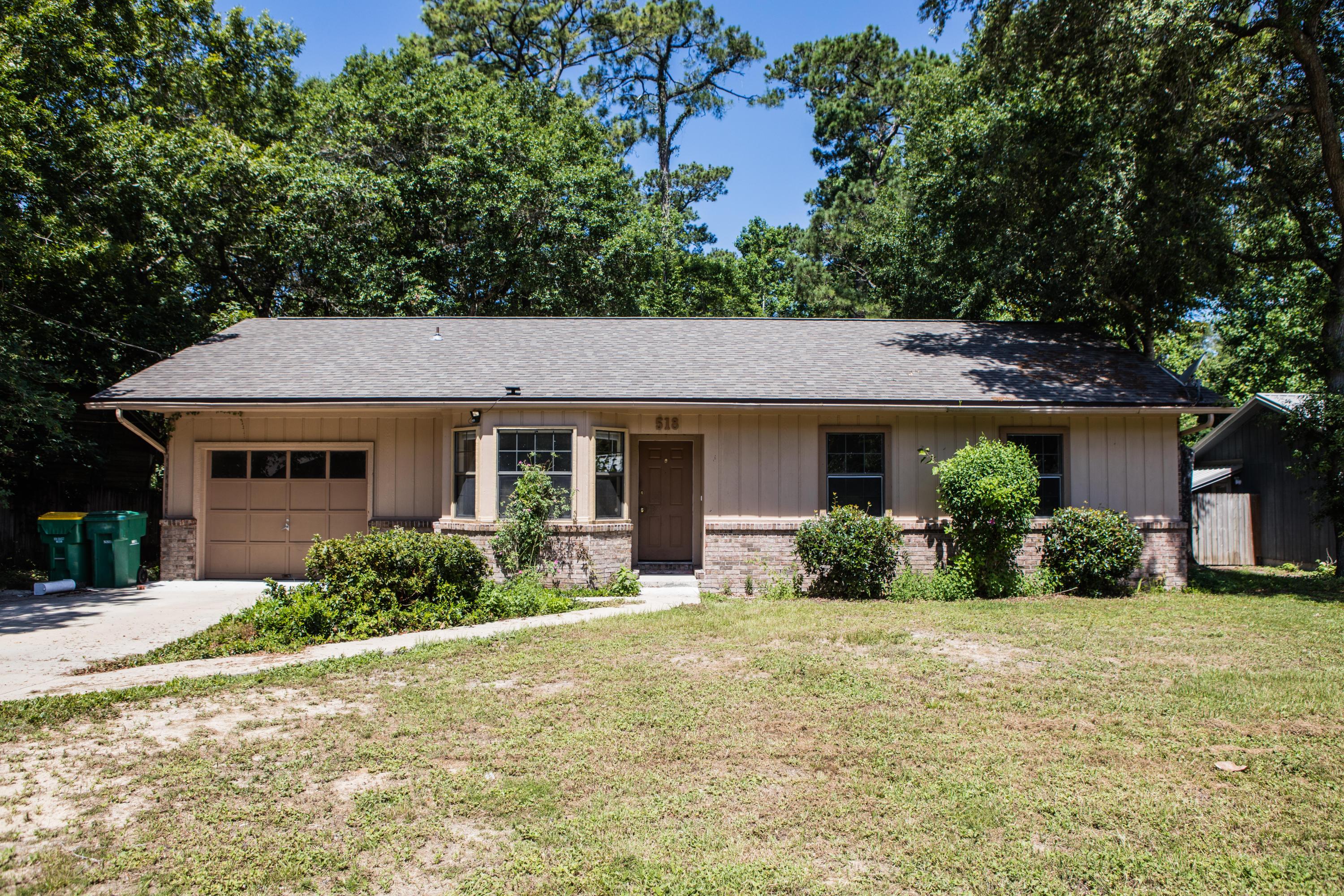 VALPARAISO PINECREST 5 - Residential