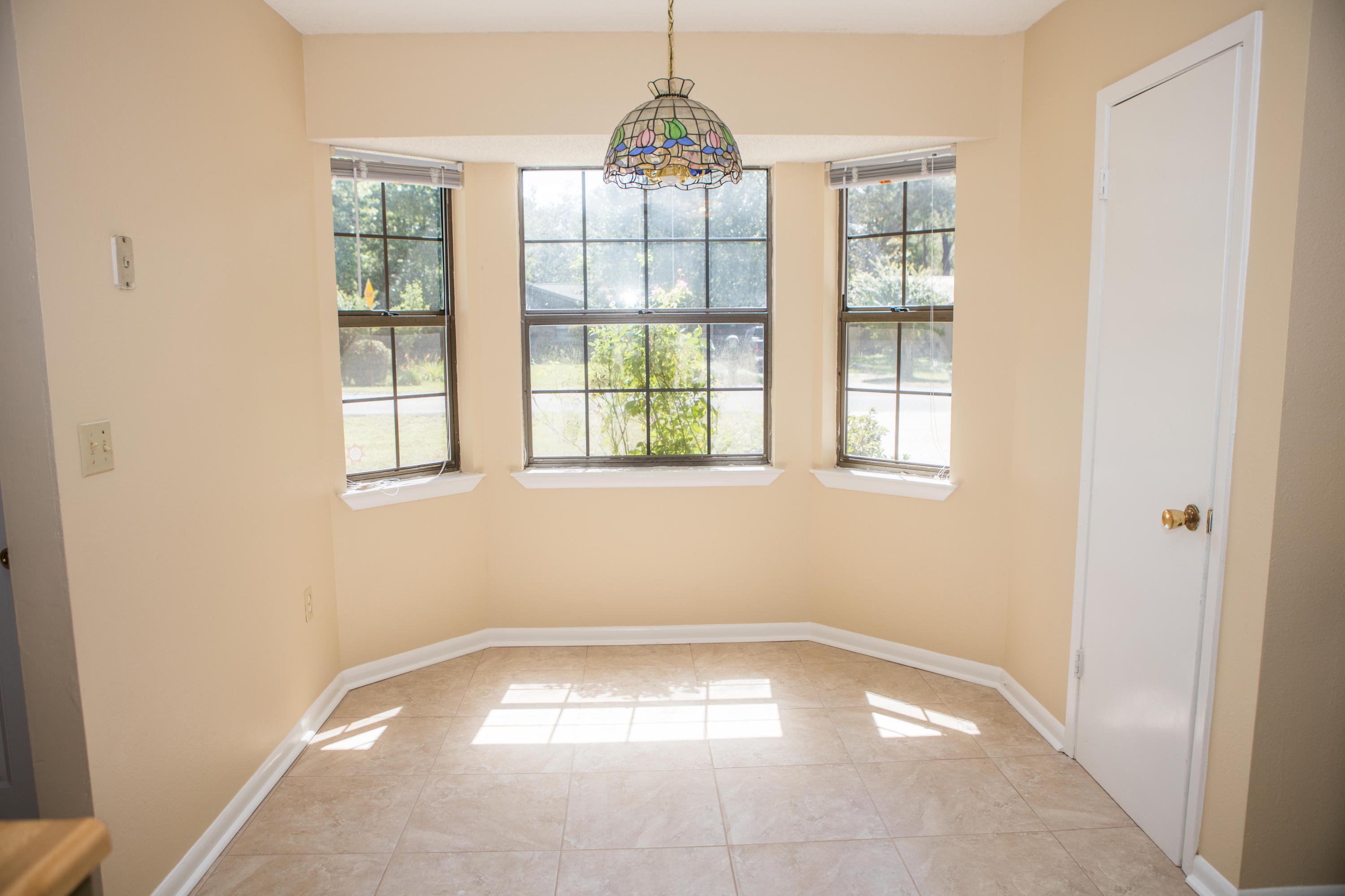 VALPARAISO PINECREST 5 - Residential