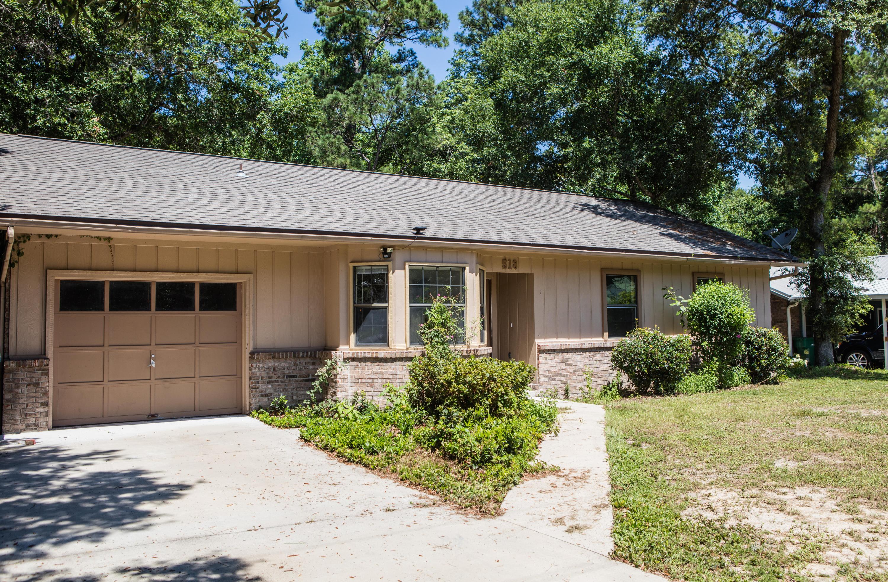 VALPARAISO PINECREST 5 - Residential