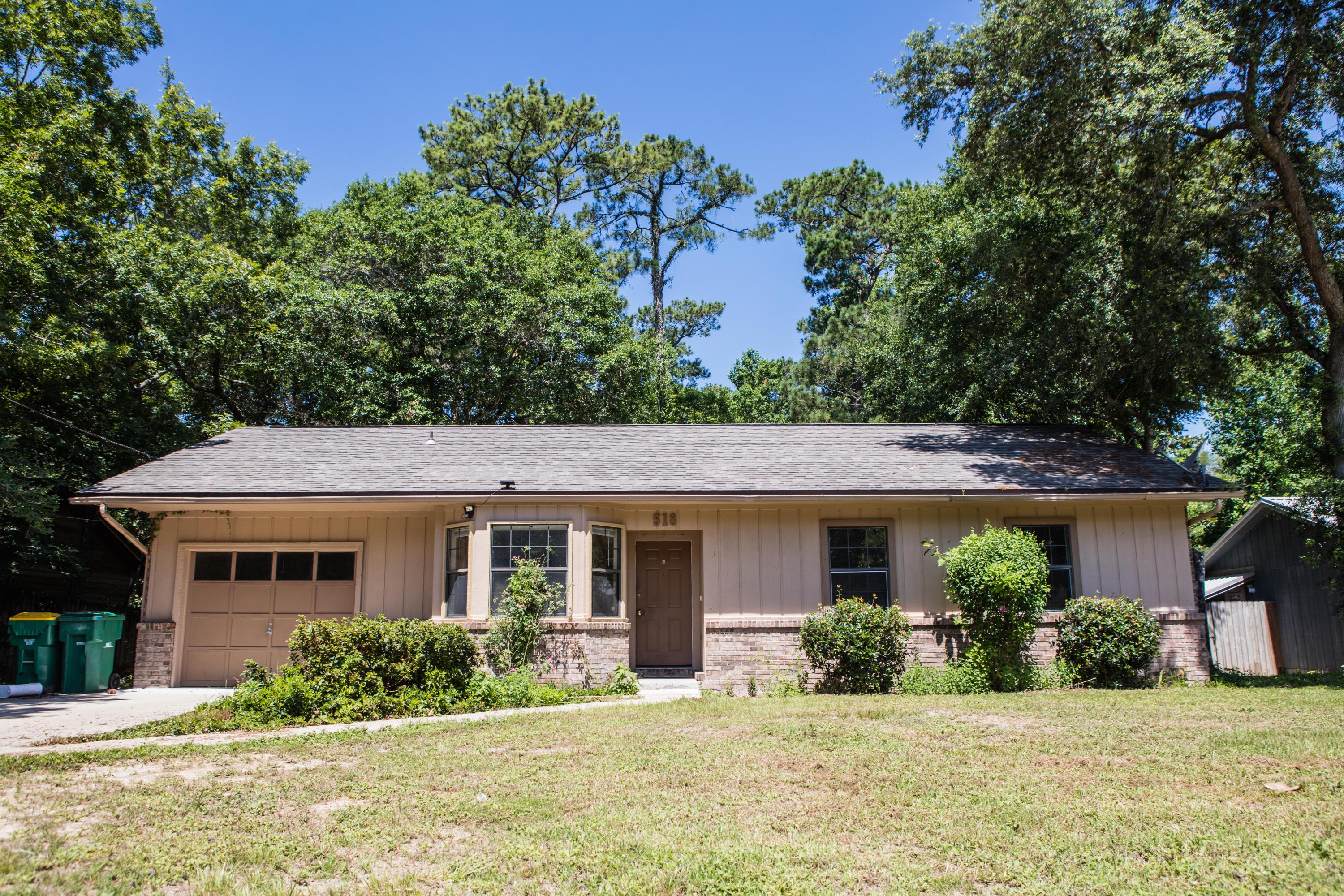 VALPARAISO PINECREST 5 - Residential