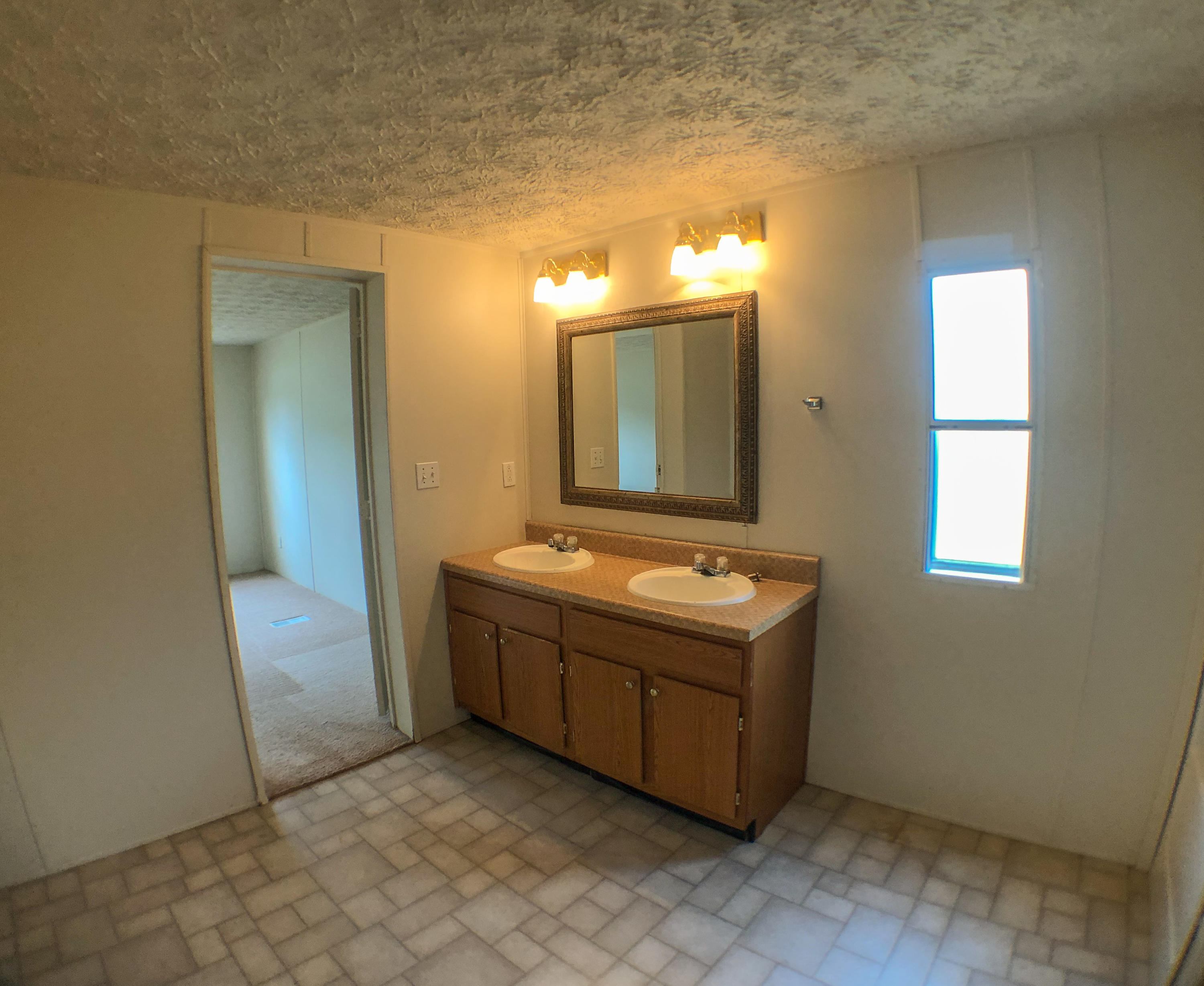 JUNIPER LAKE ESTATES - Residential