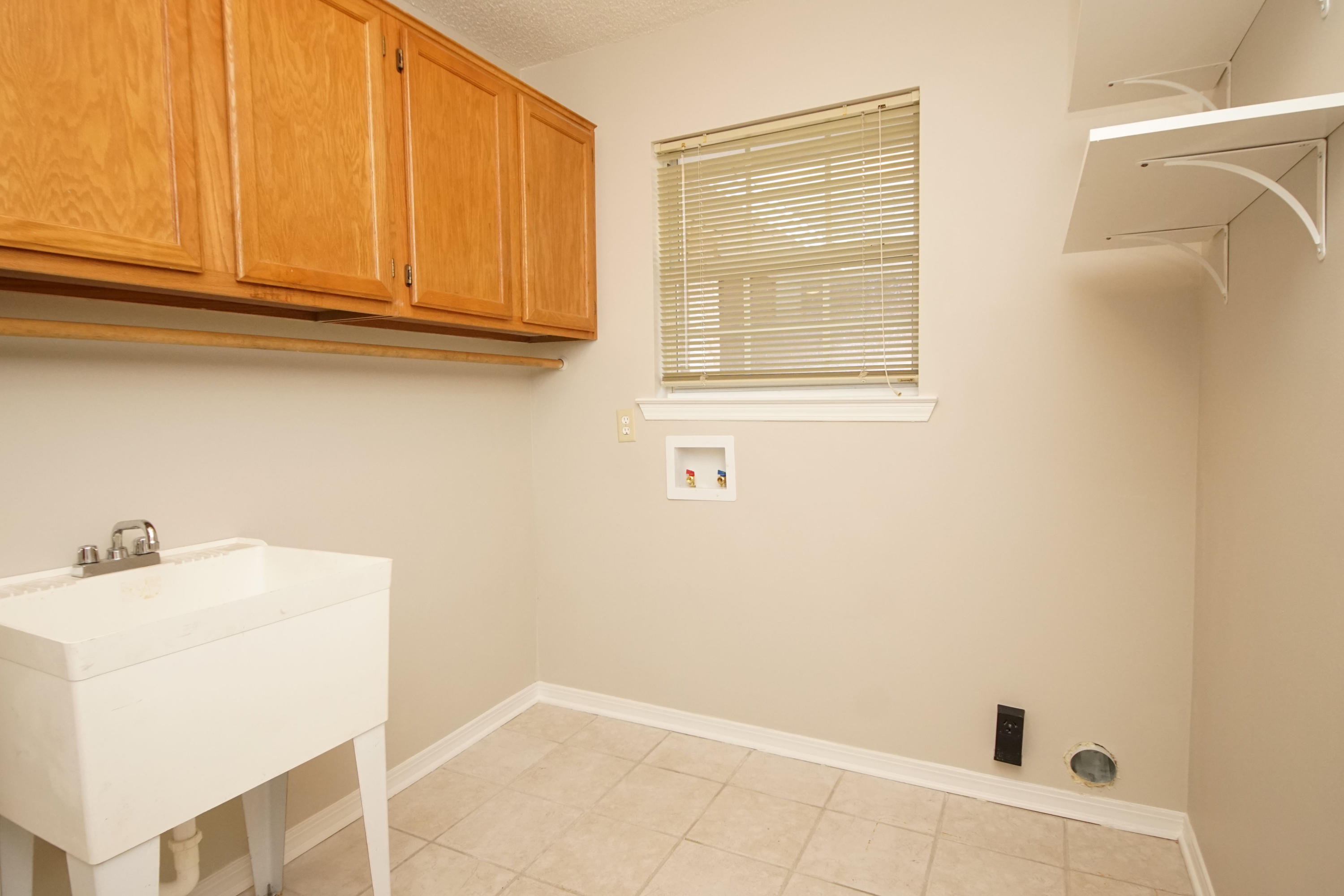 WINDWARD PH 3 - Residential