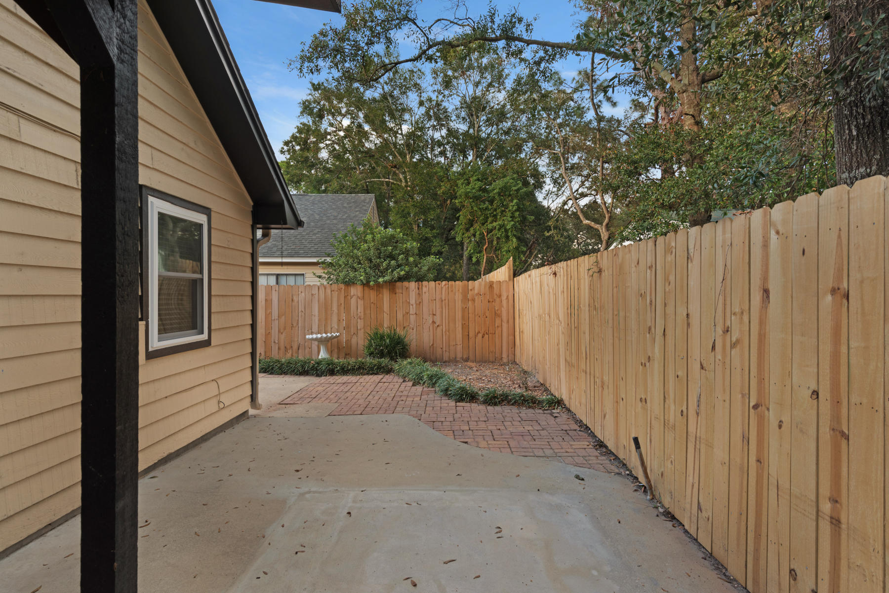 CANDLEWOOD VILLAGE - Residential