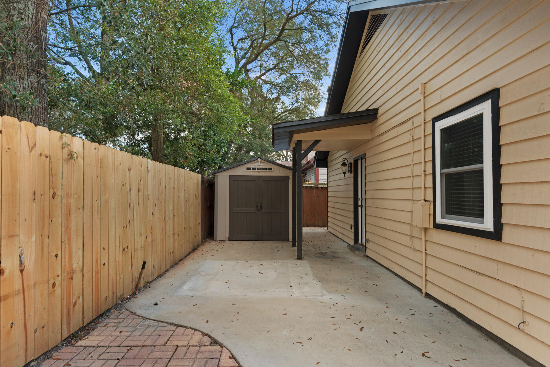 CANDLEWOOD VILLAGE - Residential