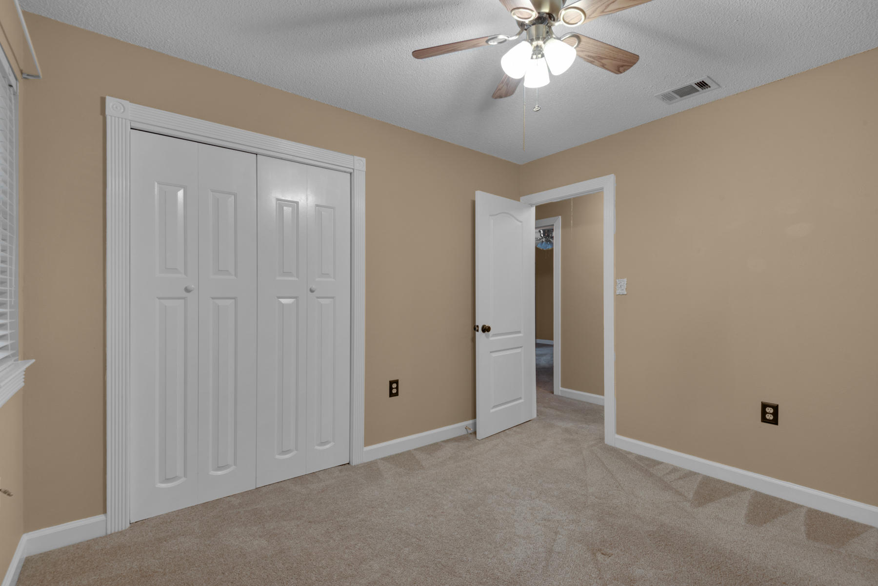 CANDLEWOOD VILLAGE - Residential