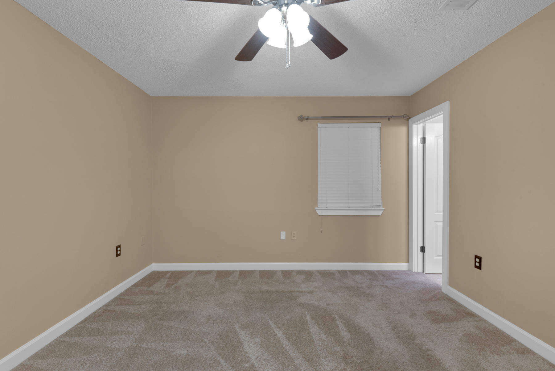 CANDLEWOOD VILLAGE - Residential