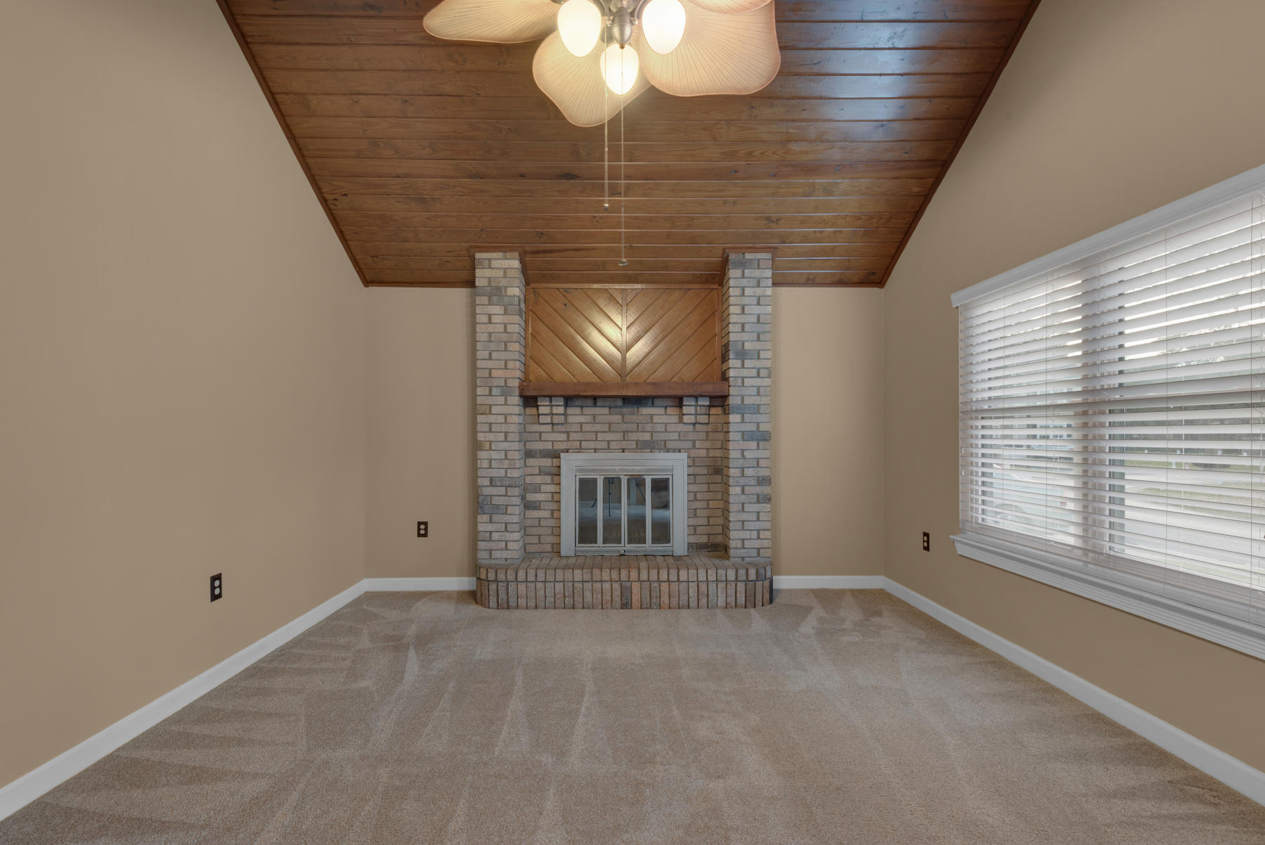 CANDLEWOOD VILLAGE - Residential