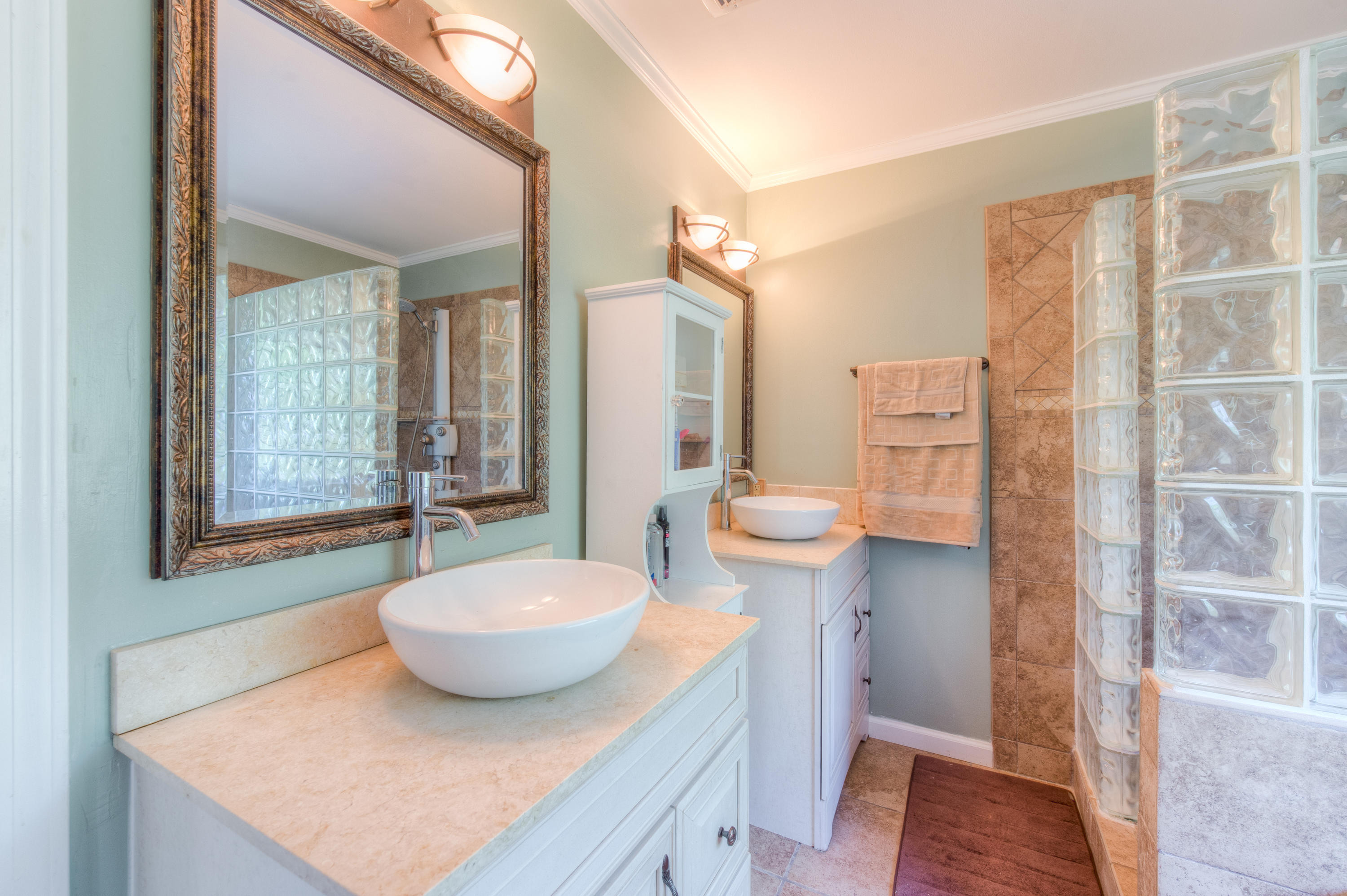 LAKE POINTE - Residential