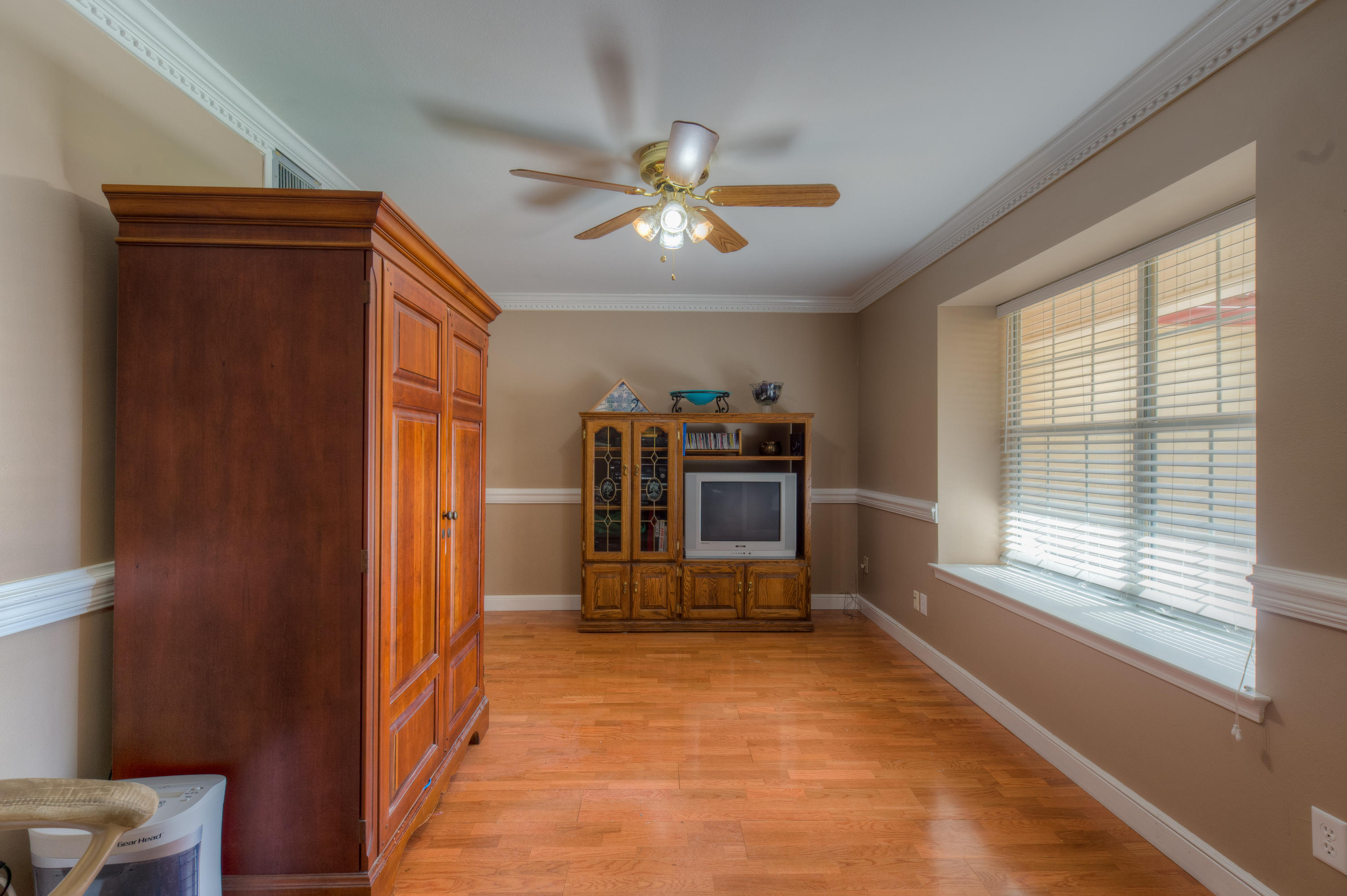 LAKE POINTE - Residential