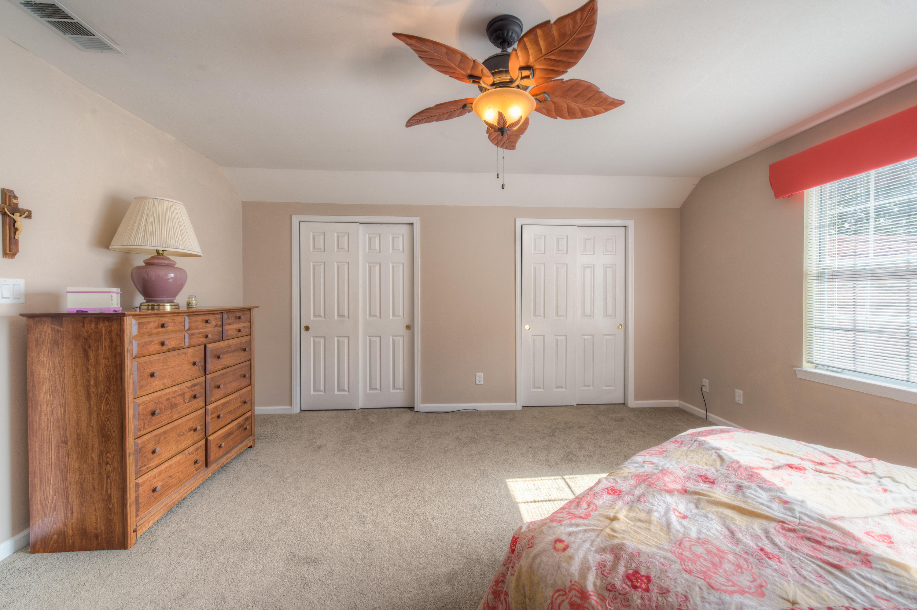 LAKE POINTE - Residential