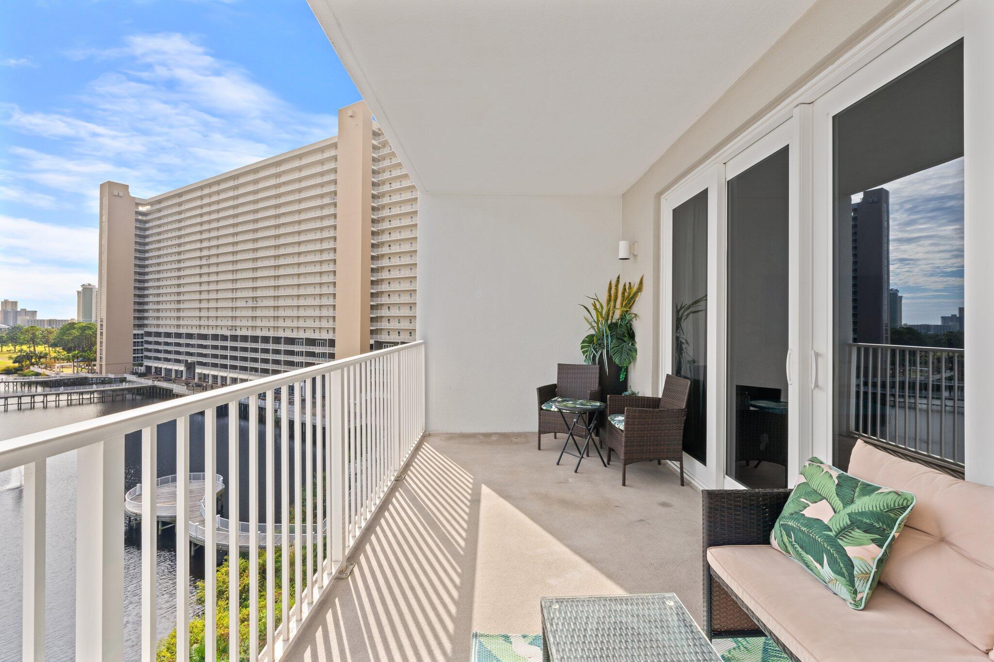 Laketown Wharf - Residential