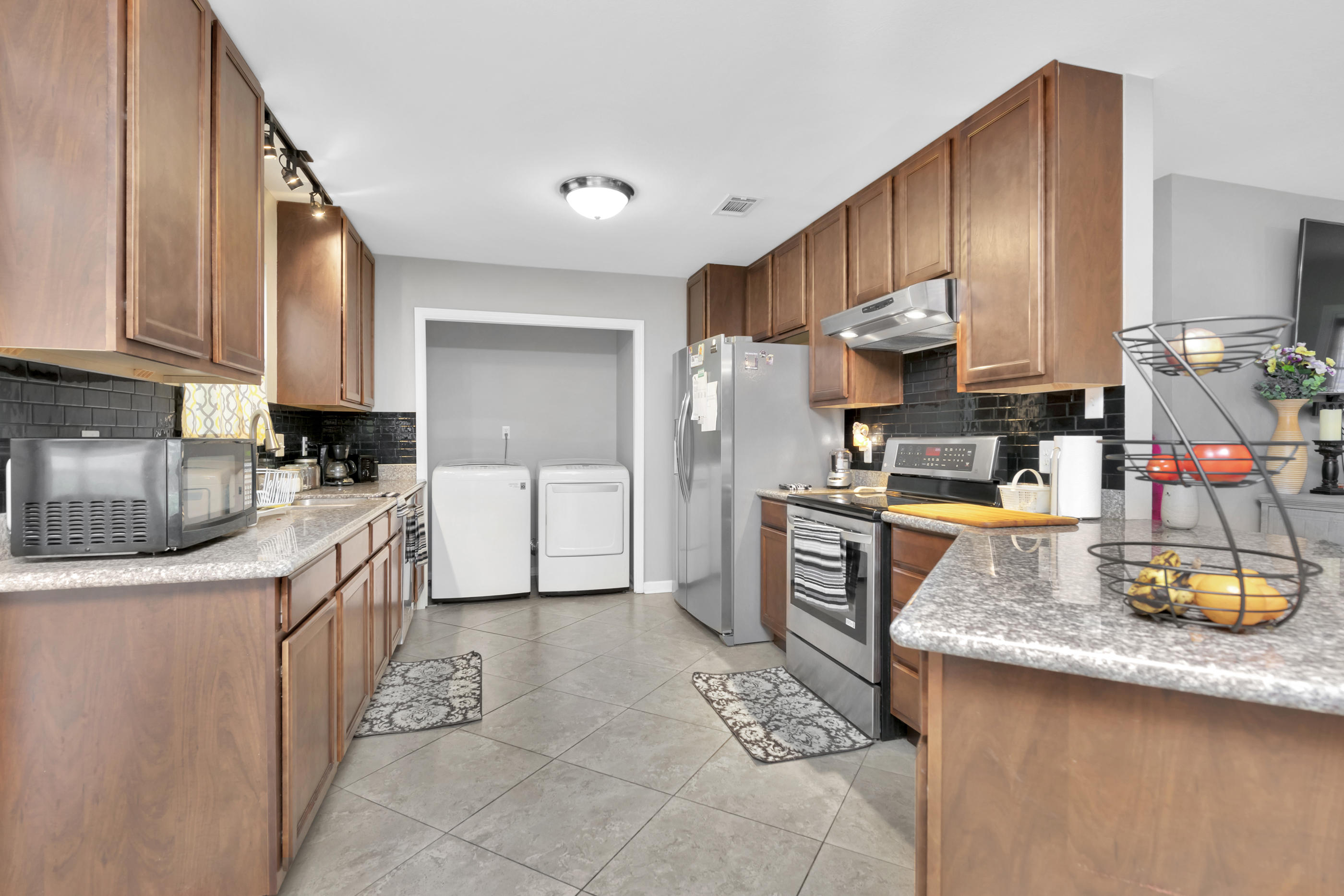 WYNNEHAVEN BEACH ESTATES 1ST ADDN - Residential