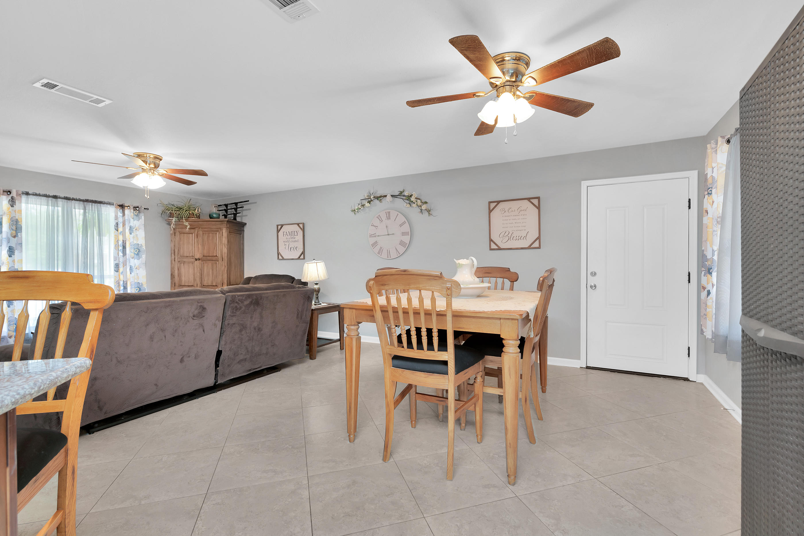 WYNNEHAVEN BEACH ESTATES 1ST ADDN - Residential