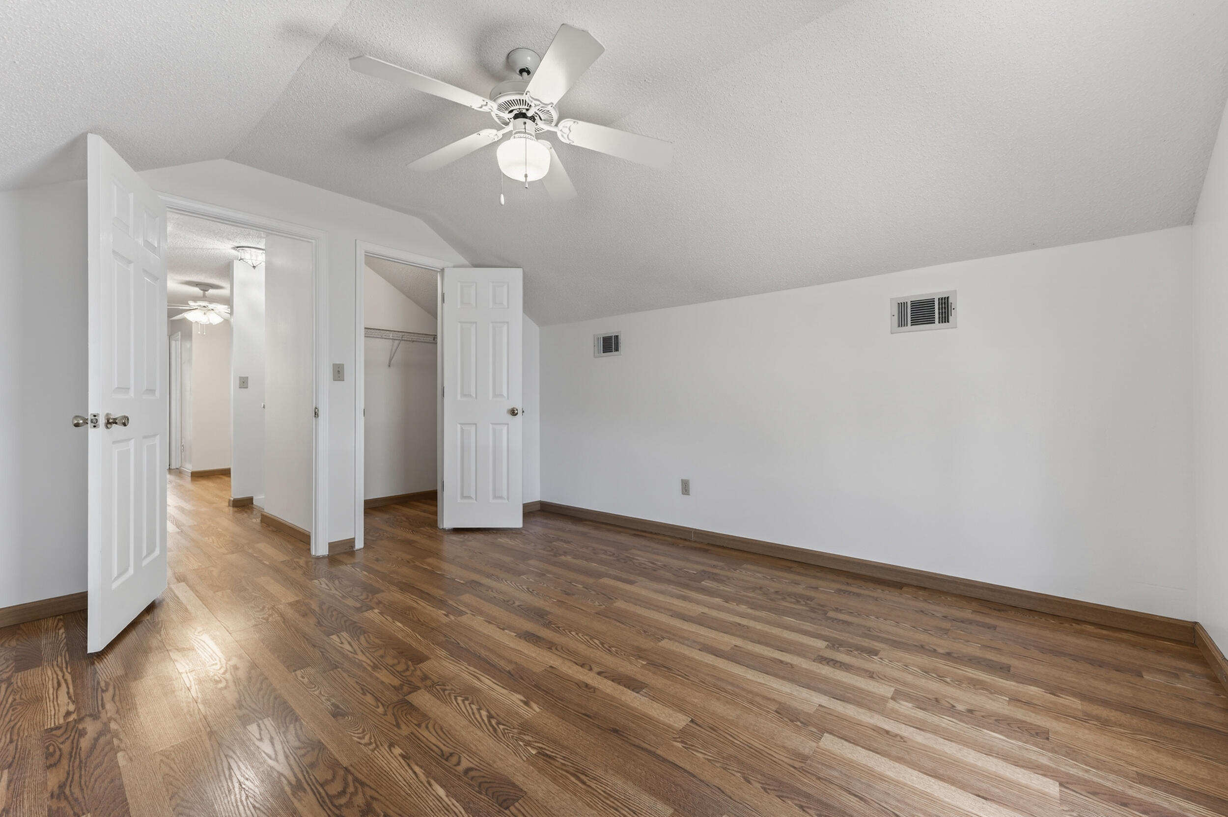 PINNACLE POINT - Residential