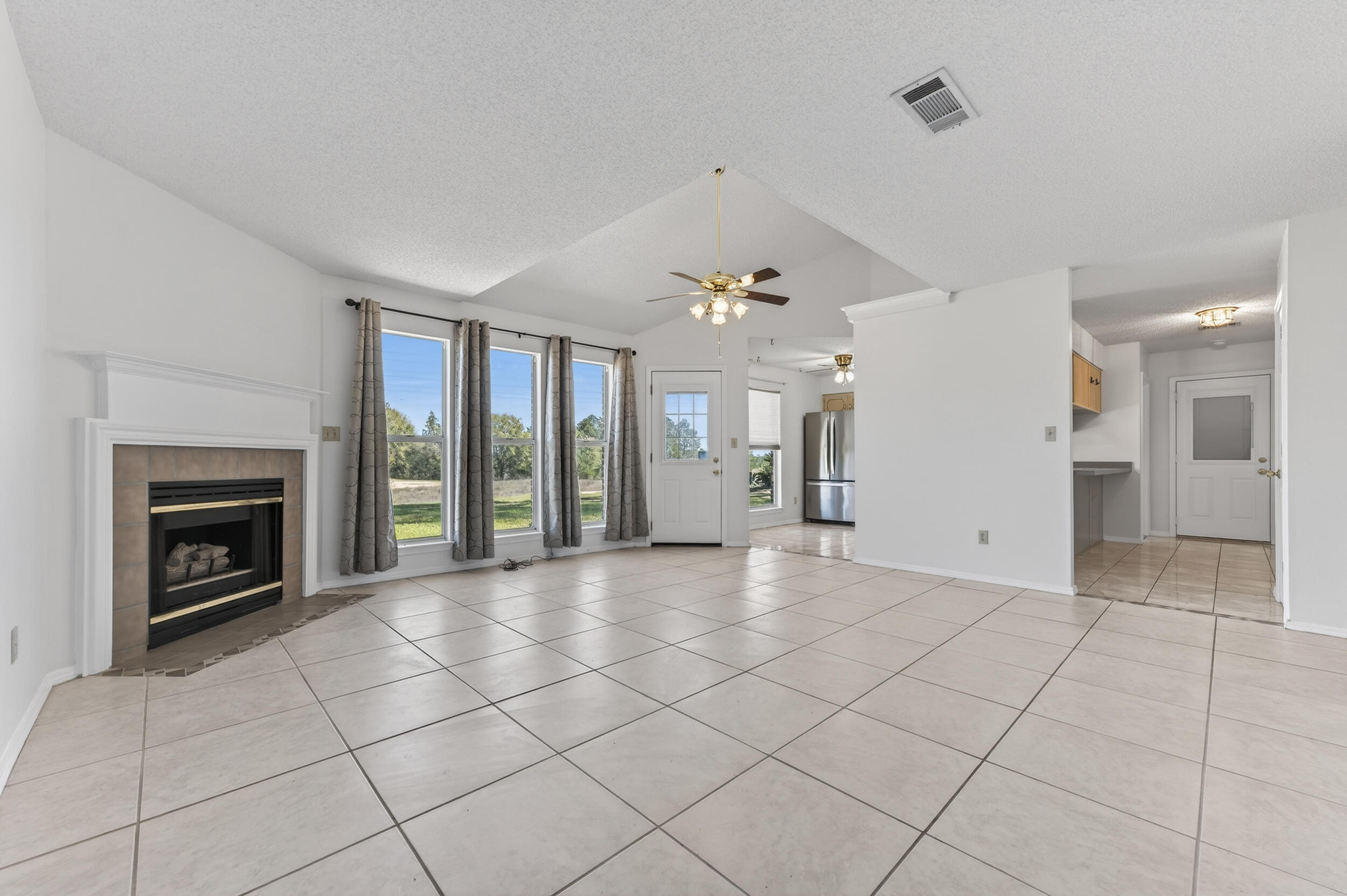 PINNACLE POINT - Residential