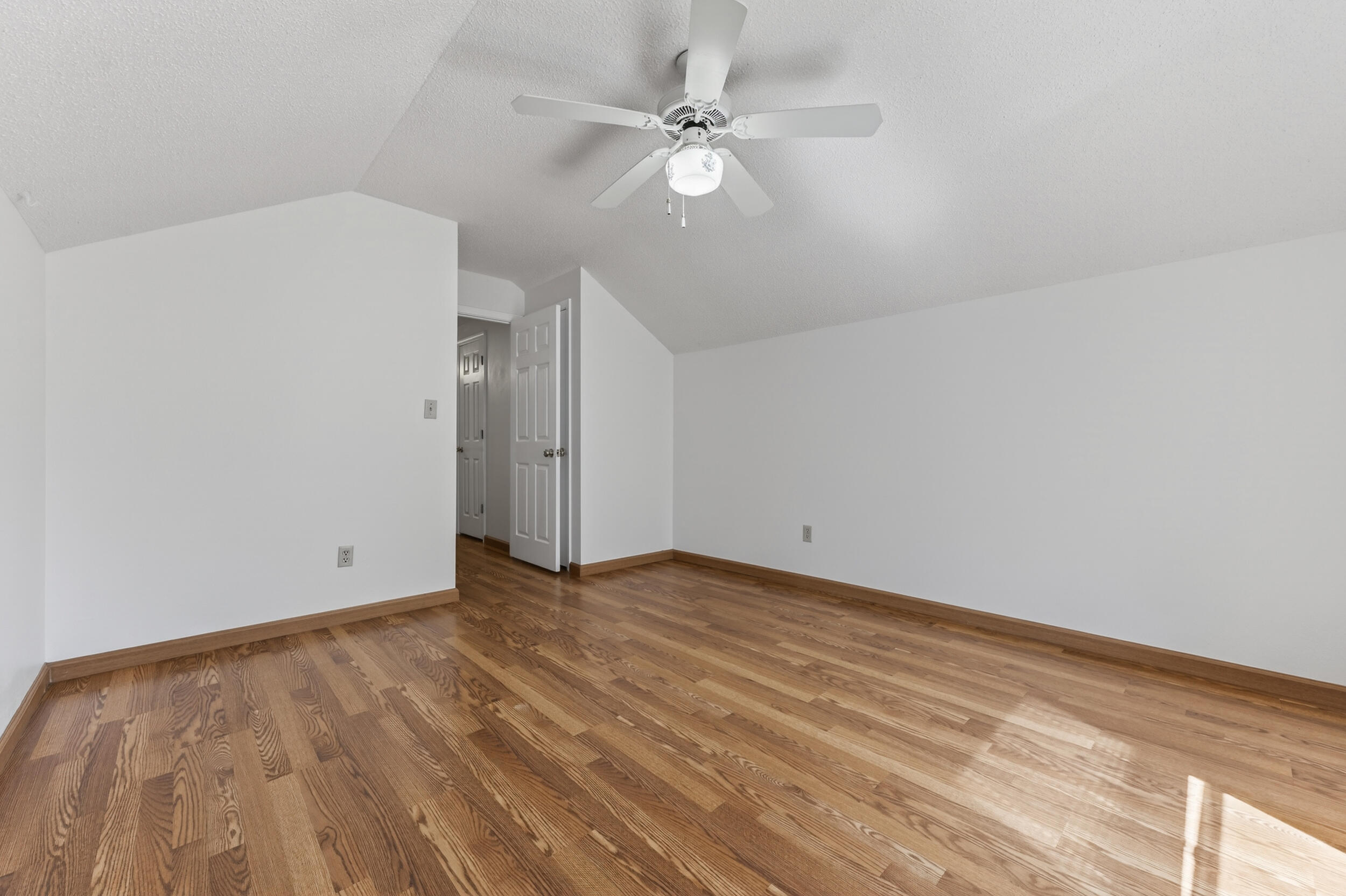 PINNACLE POINT - Residential