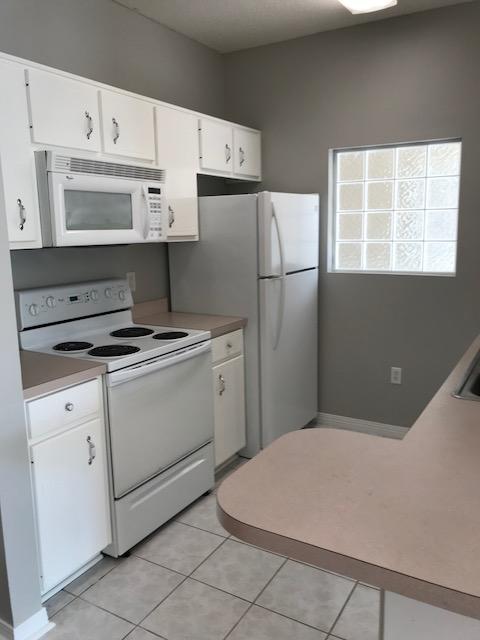 The Oaks - Residential Lease