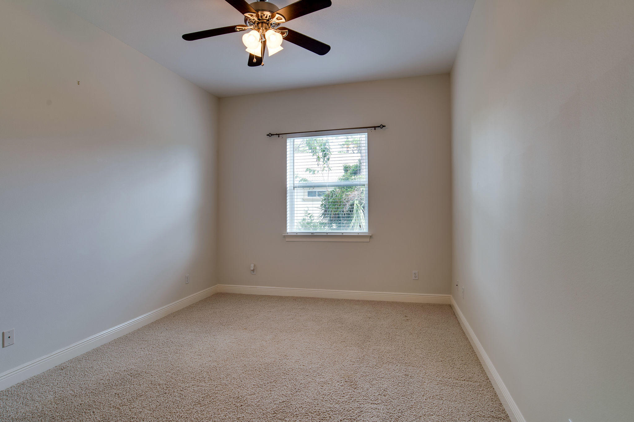 EMERALD BAY PH 1A - Residential