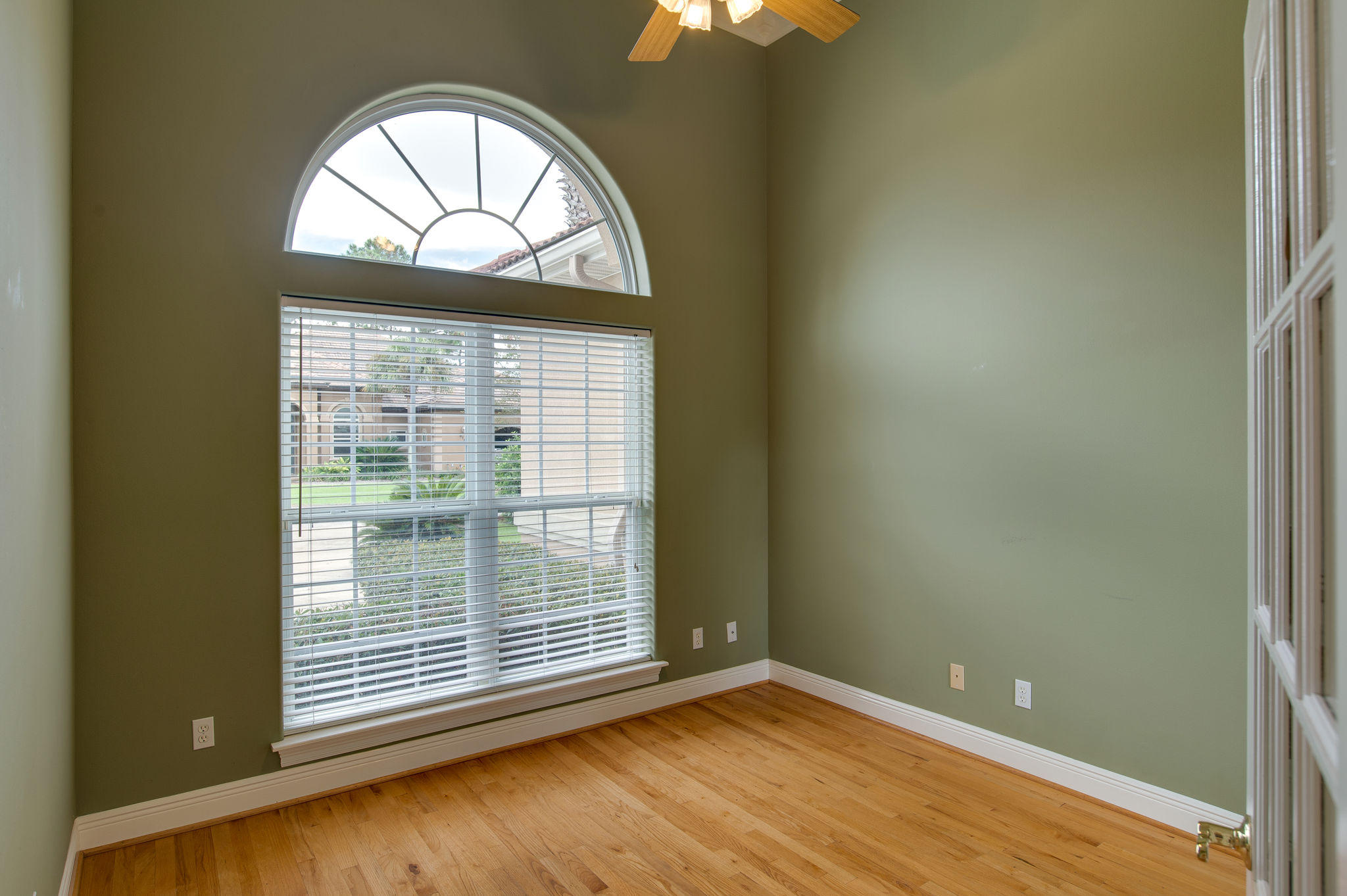 EMERALD BAY PH 1A - Residential