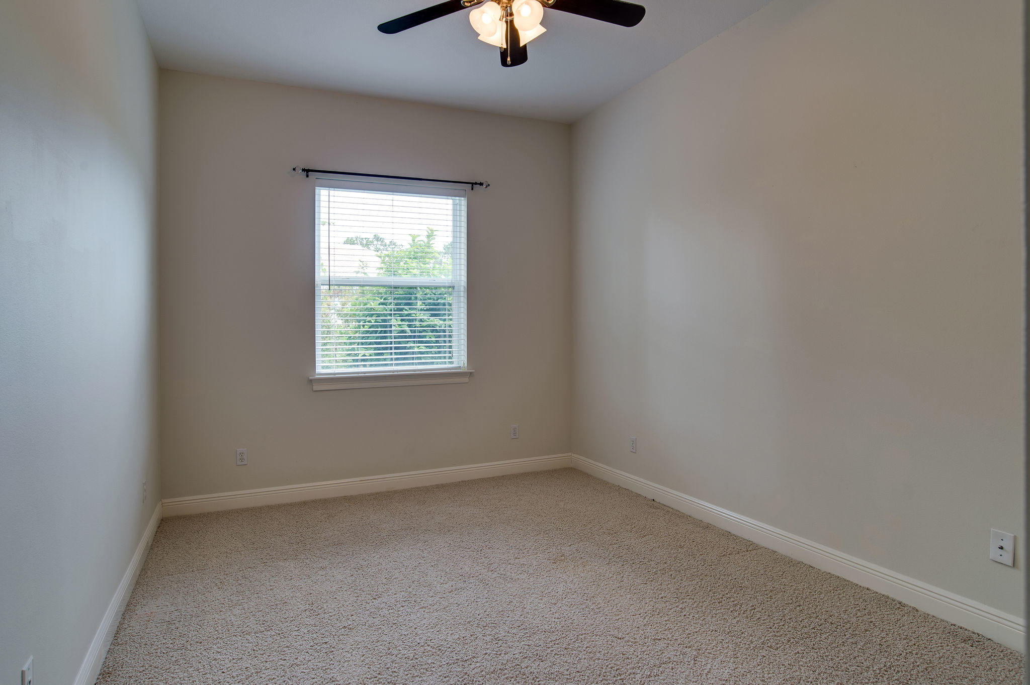 EMERALD BAY PH 1A - Residential