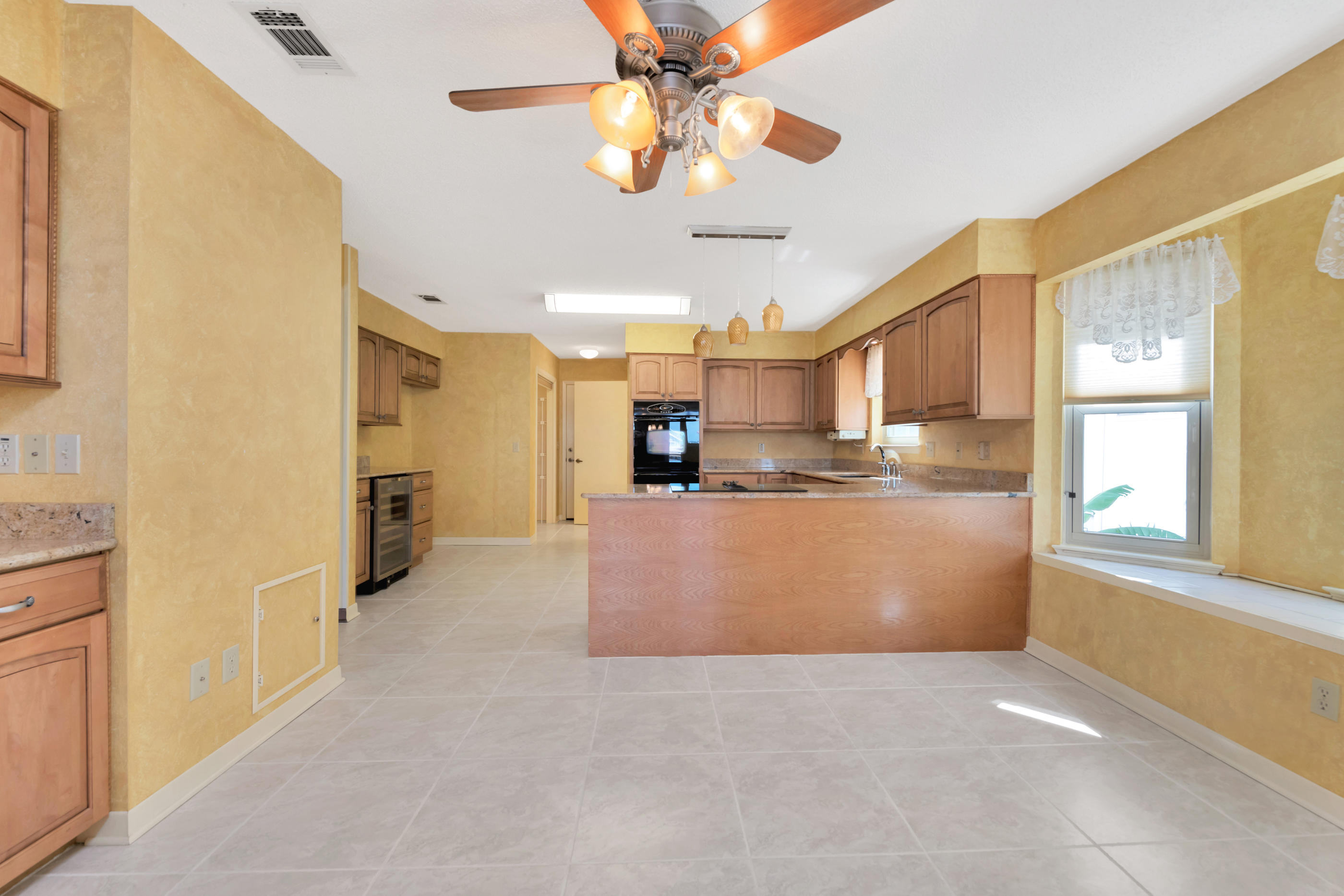 BAL HARBOUR OF SHALIMAR UNIT 6 - Residential