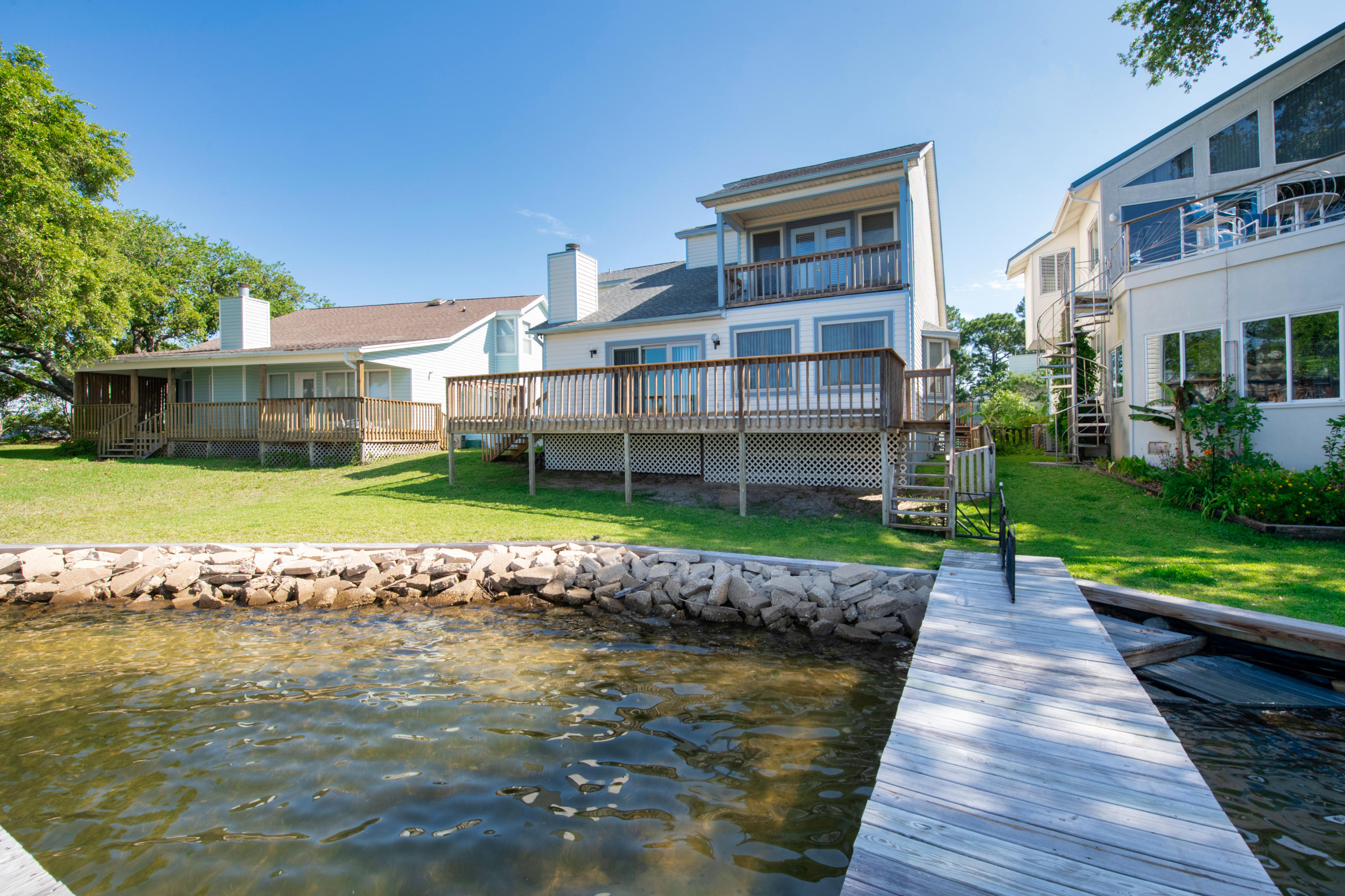 BAL HARBOUR OF SHALIMAR UNIT 6 - Residential