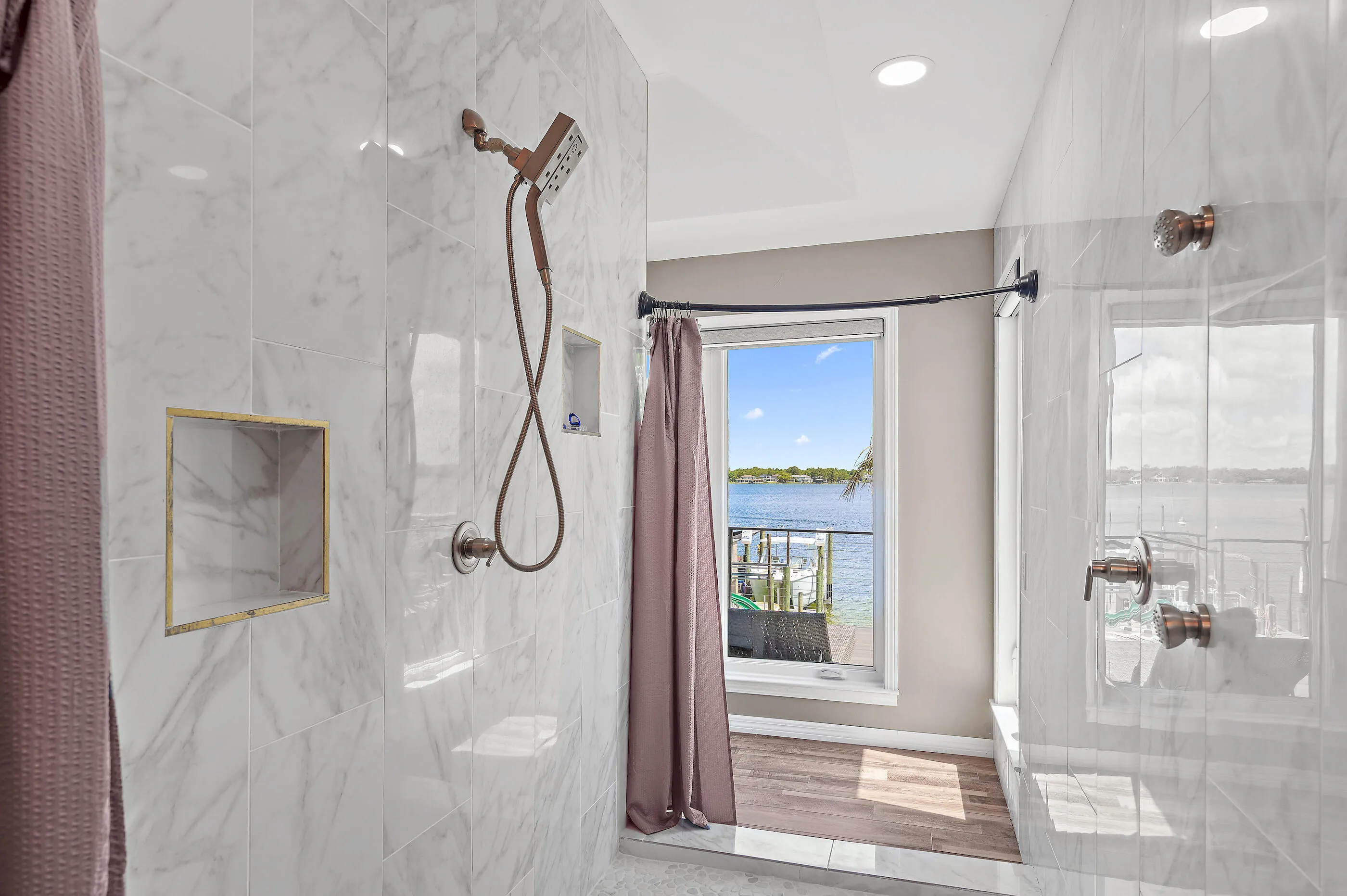 Fort Walton Beach, Florida, 32547, United States, 4 Bedrooms Bedrooms, ,3 BathroomsBathrooms,Residential,Active,1811118