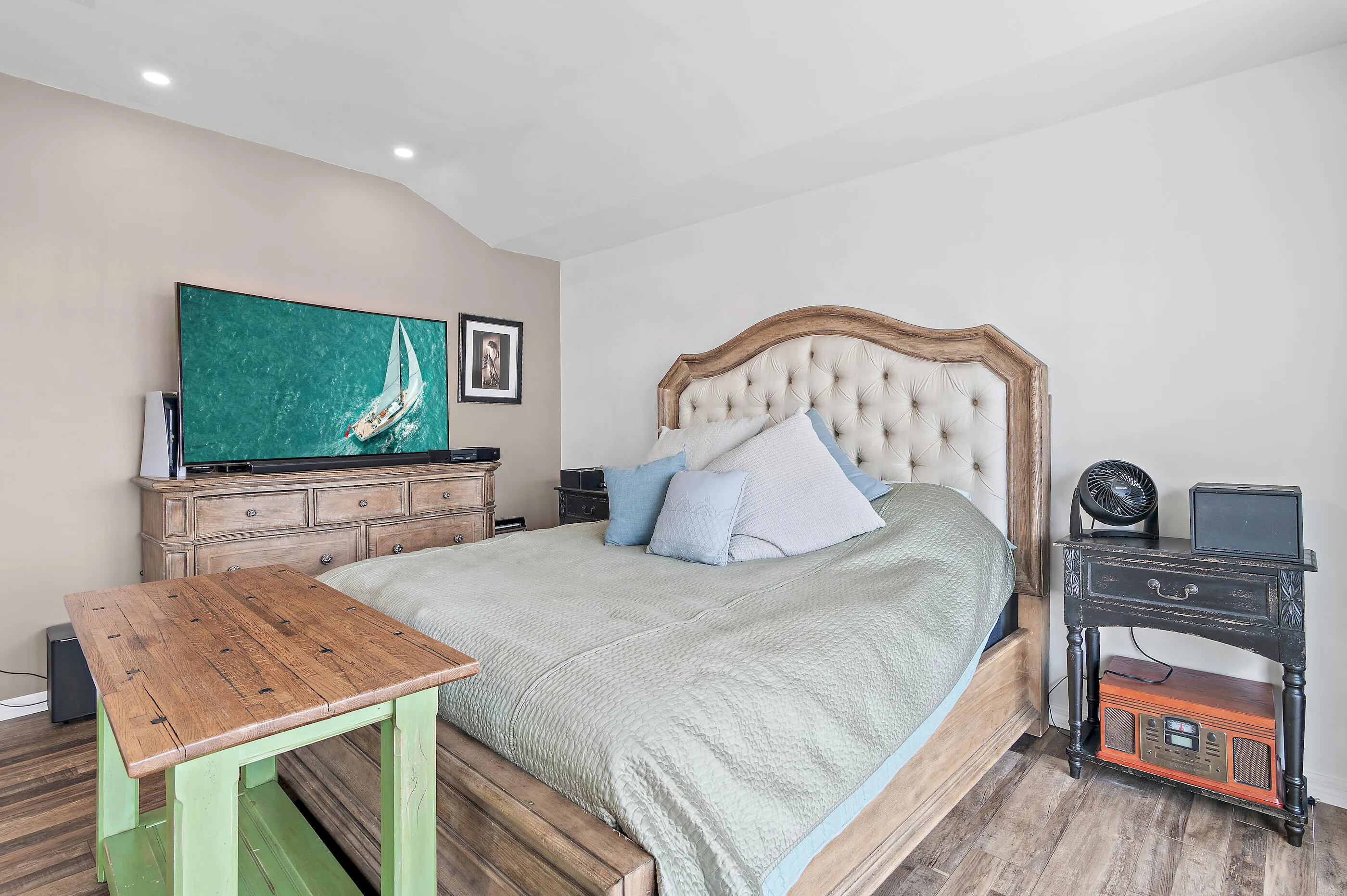 Fort Walton Beach, Florida, 32547, United States, 4 Bedrooms Bedrooms, ,3 BathroomsBathrooms,Residential,Active,1811118