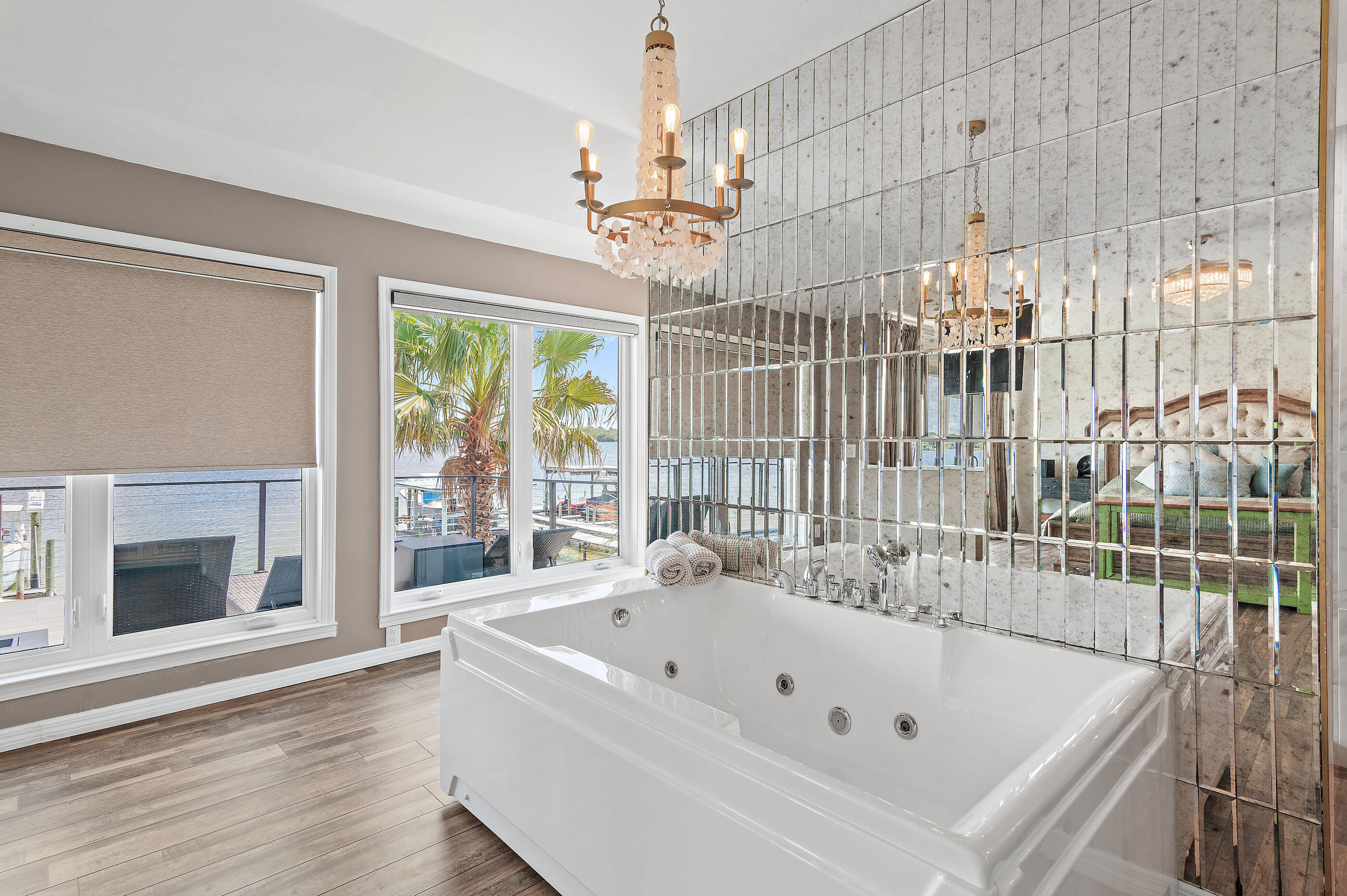 LIGHTHOUSE POINTE - Residential
