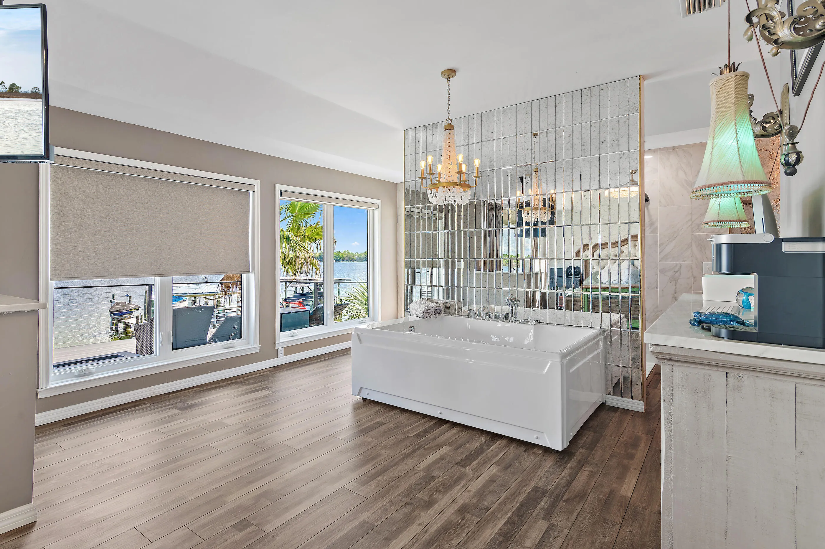 Fort Walton Beach, Florida, 32547, United States, 4 Bedrooms Bedrooms, ,3 BathroomsBathrooms,Residential,Active,1811118