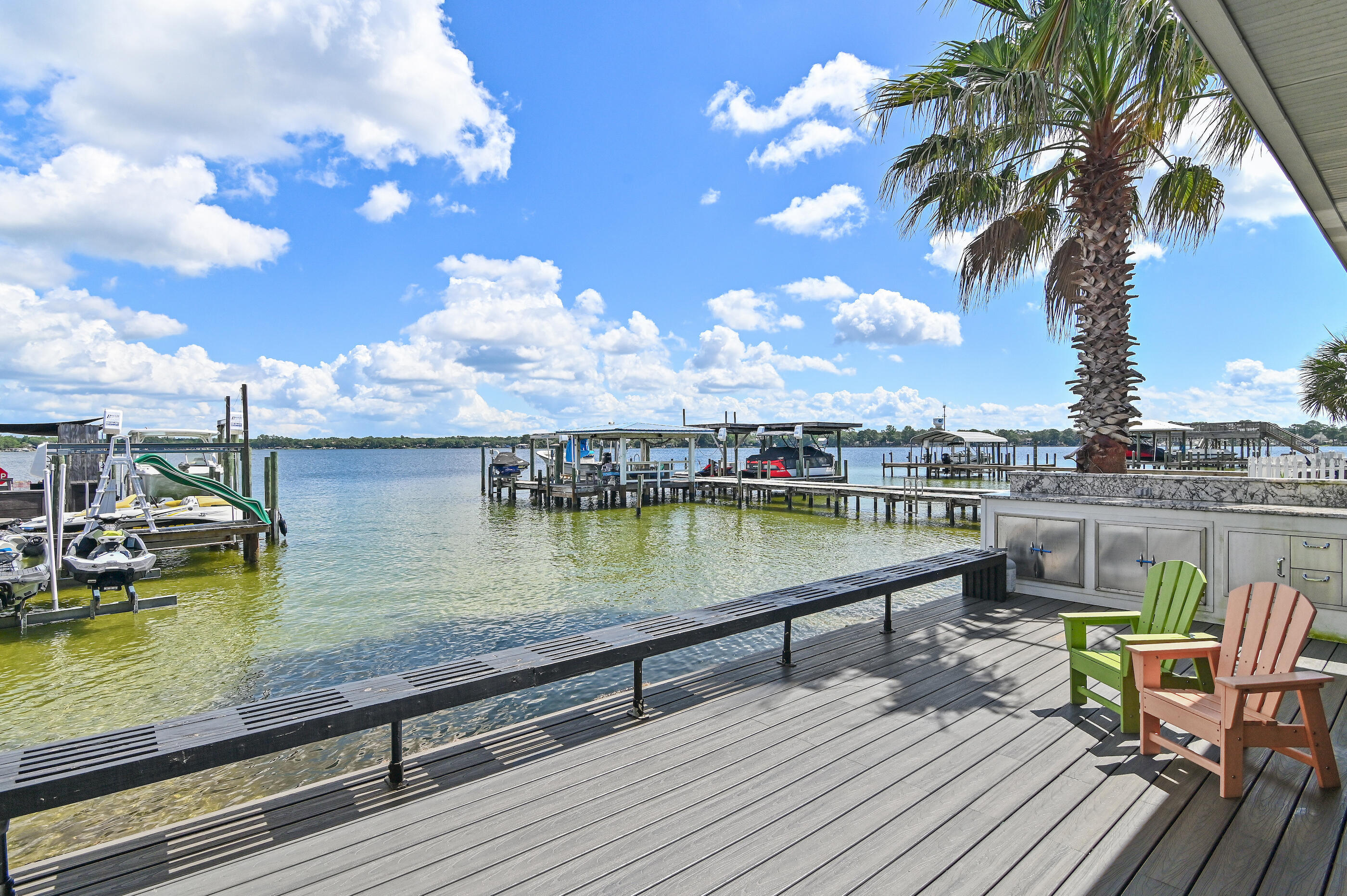 LIGHTHOUSE POINTE - Residential