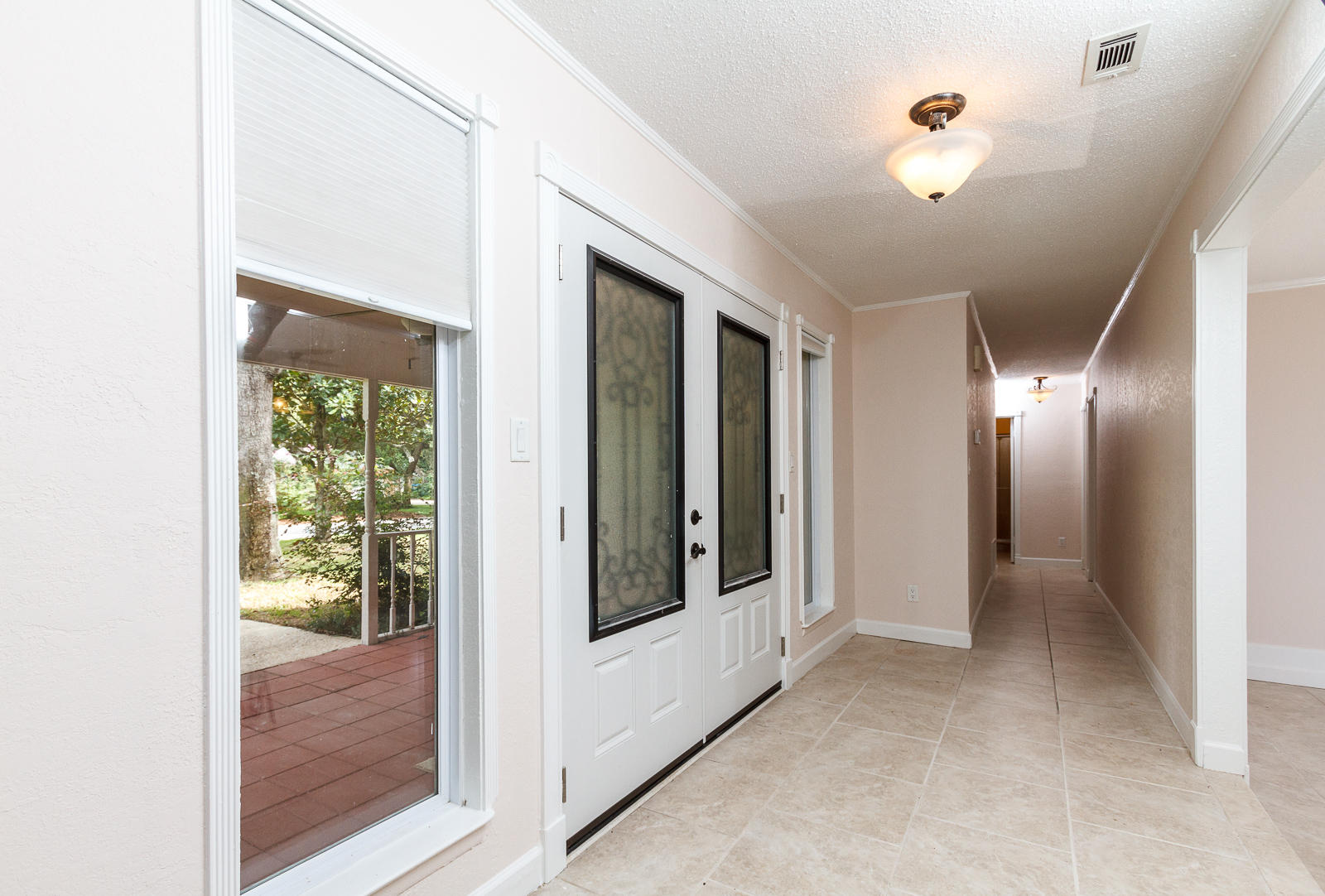 WHISPER BAY - Residential