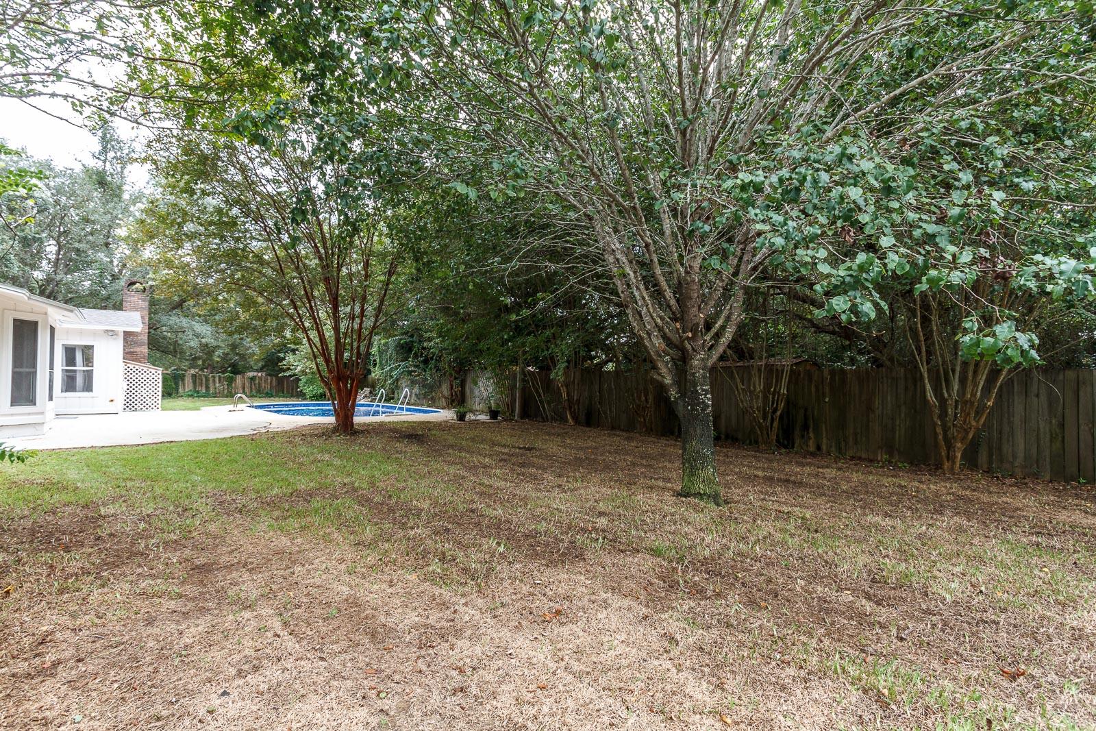 WHISPER BAY - Residential