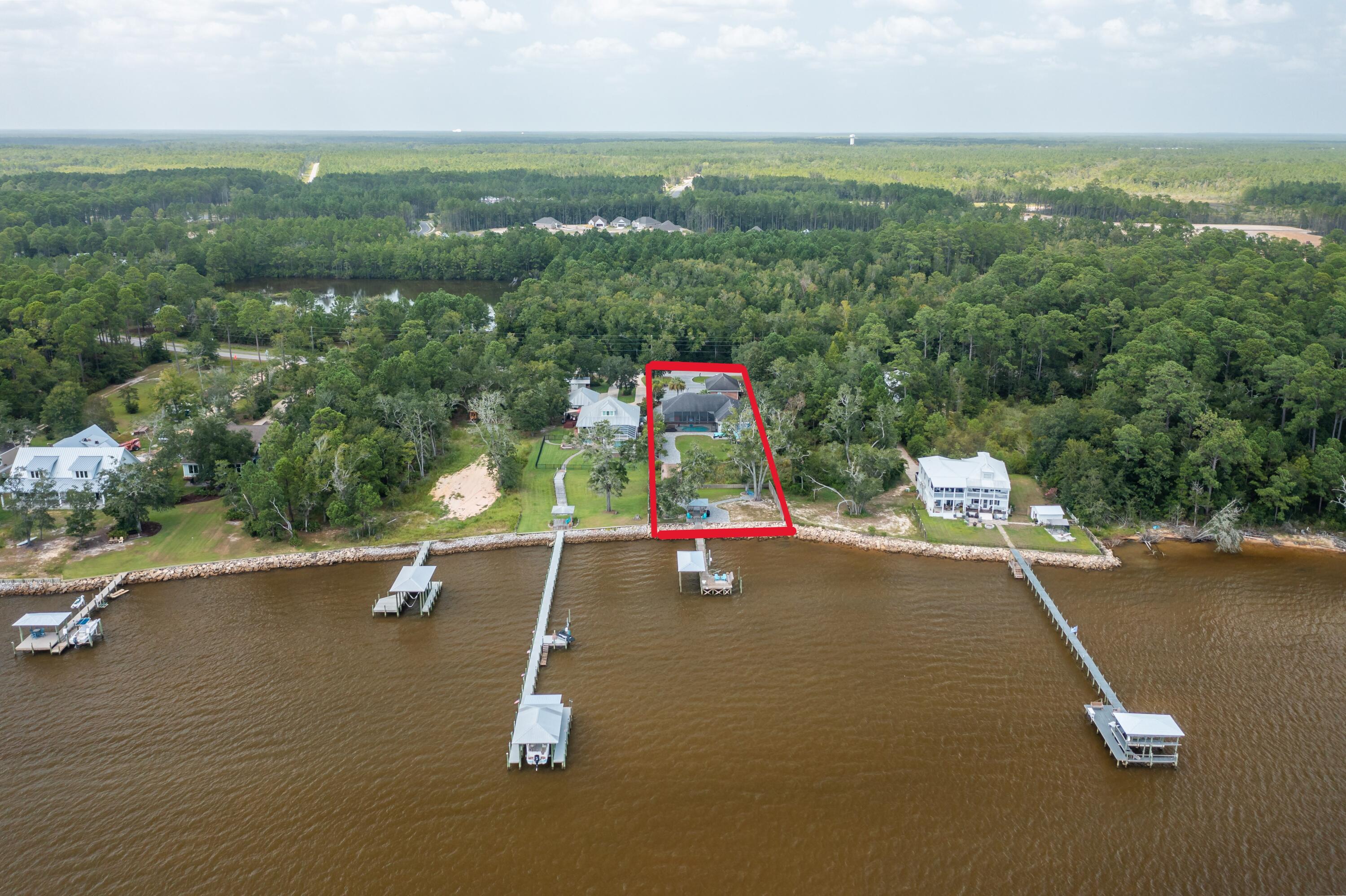 NO RECORDED SUBDIVISION - Residential